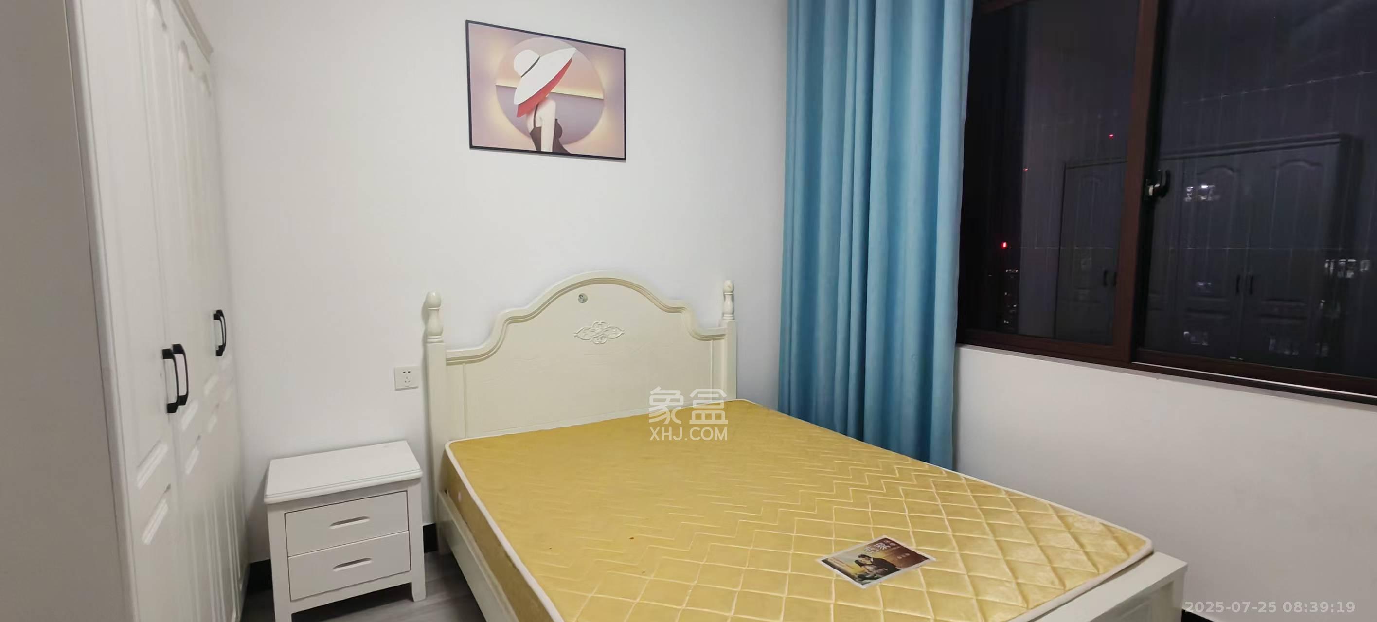 东方美地 4室2厅2卫 3600.0元/月 东方美地 4室2厅2卫 3600.0元/月室内图