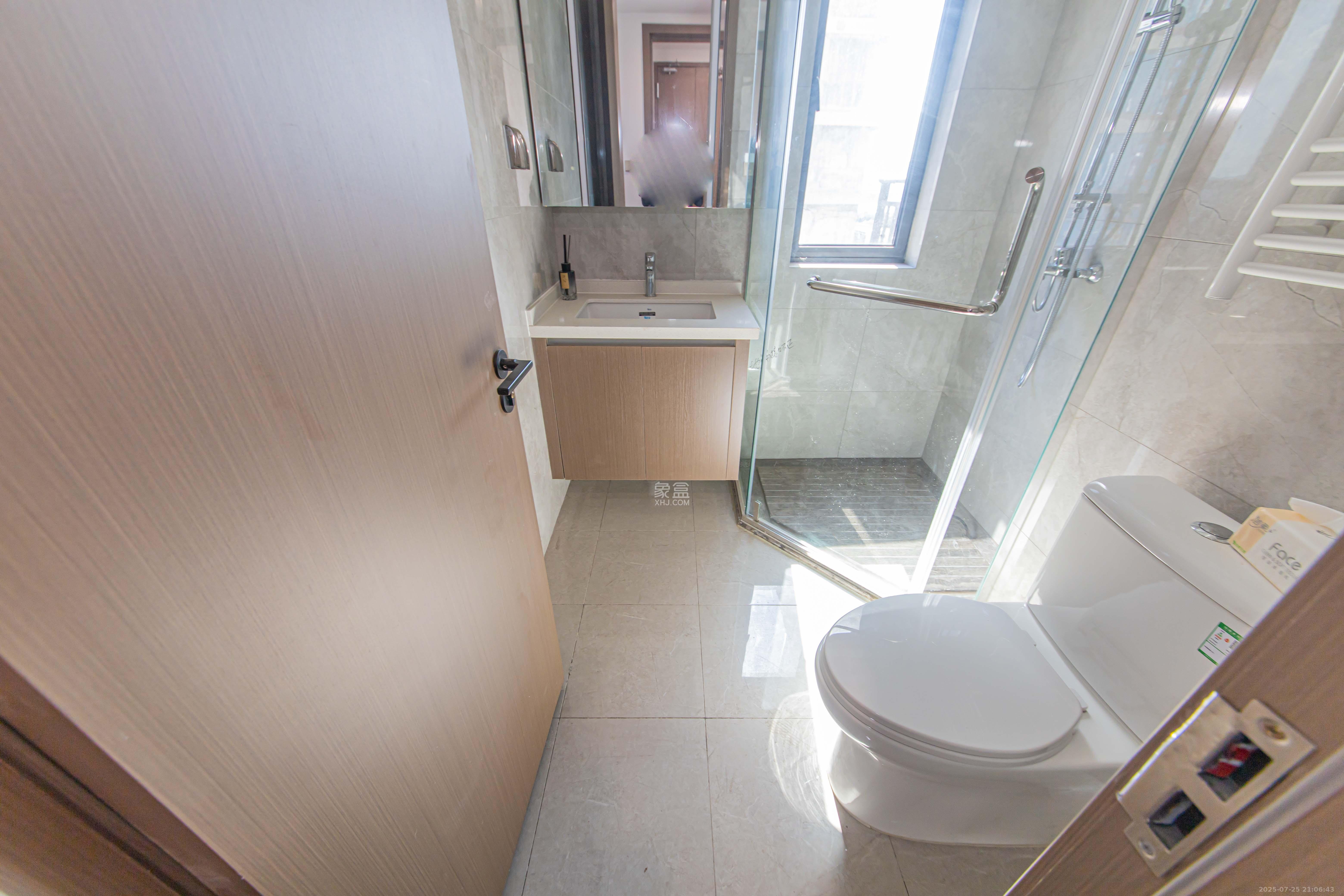 江悦和鸣 3室2厅2卫 209.80万 江悦和鸣 3室2厅2卫 209.80万卫生间