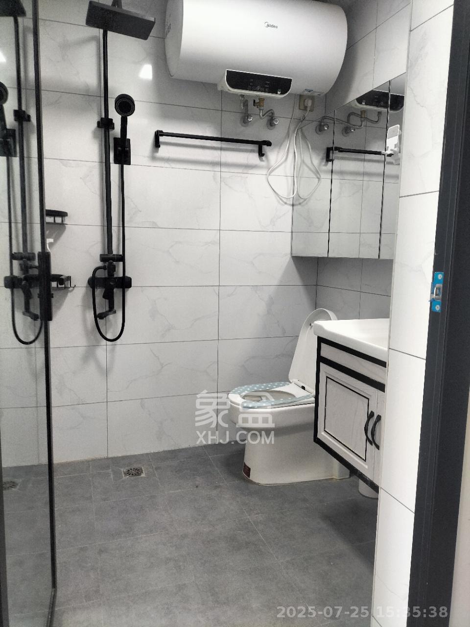 C-park天悦城（紫檀溪苑二期）  1室1厅1卫    1600.0元/月室内图