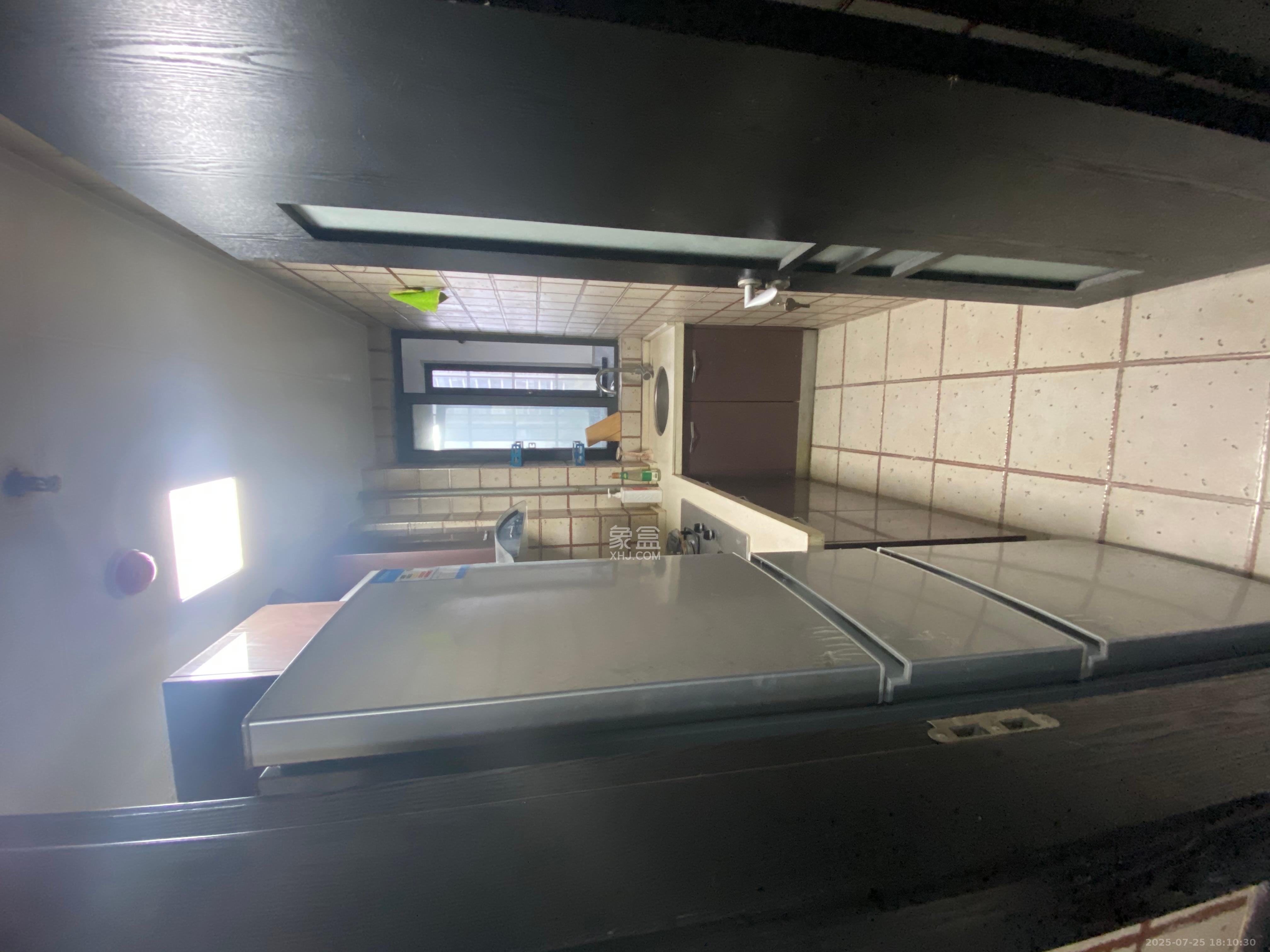 博林云栖  2室2厅1卫   2300.00元/月室内图