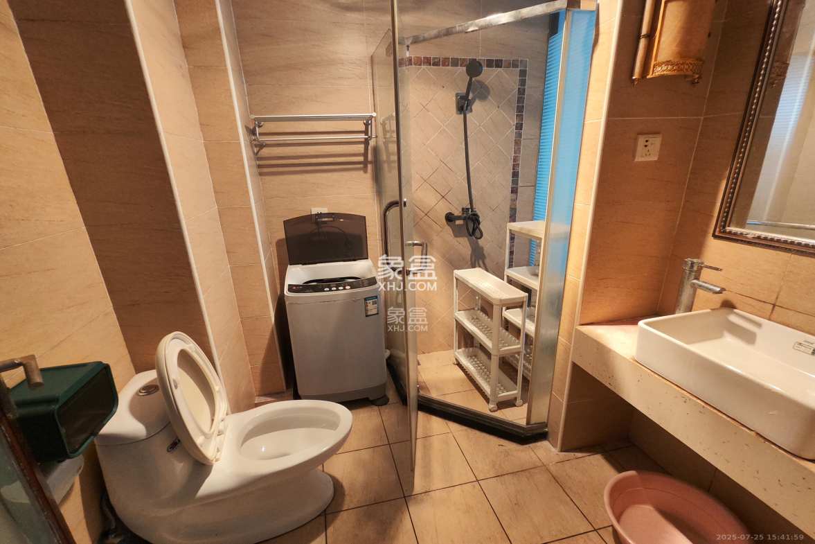 博林金谷  1室1厅1卫    1300.0元/月 博林金谷  1室1厅1卫    1300.0元/月室内图