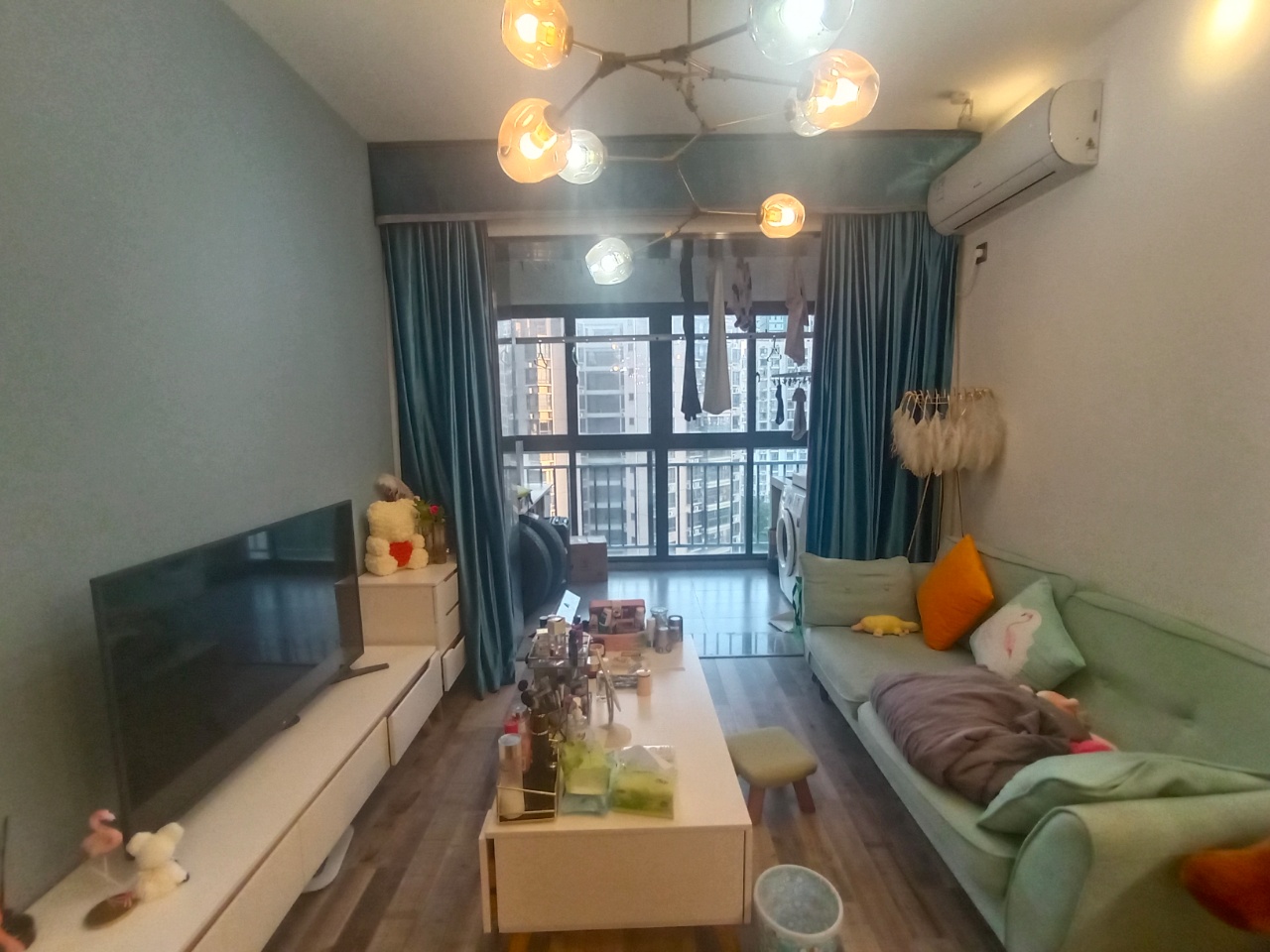 环强御景湾  1室1厅1卫   2300.00元/月室内图