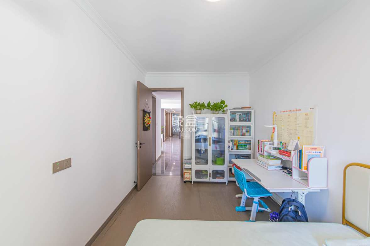 江悦和鸣  3室2厅2卫    195.0万 江悦和鸣  3室2厅2卫    195.0万卧室