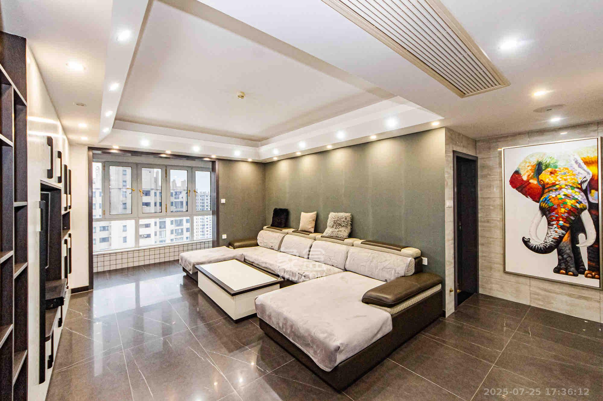 北辰三角洲B2E2区 3室2厅2卫 4200.0元/月 北辰三角洲B2E2区 3室2厅2卫 4200.0元/月室内图