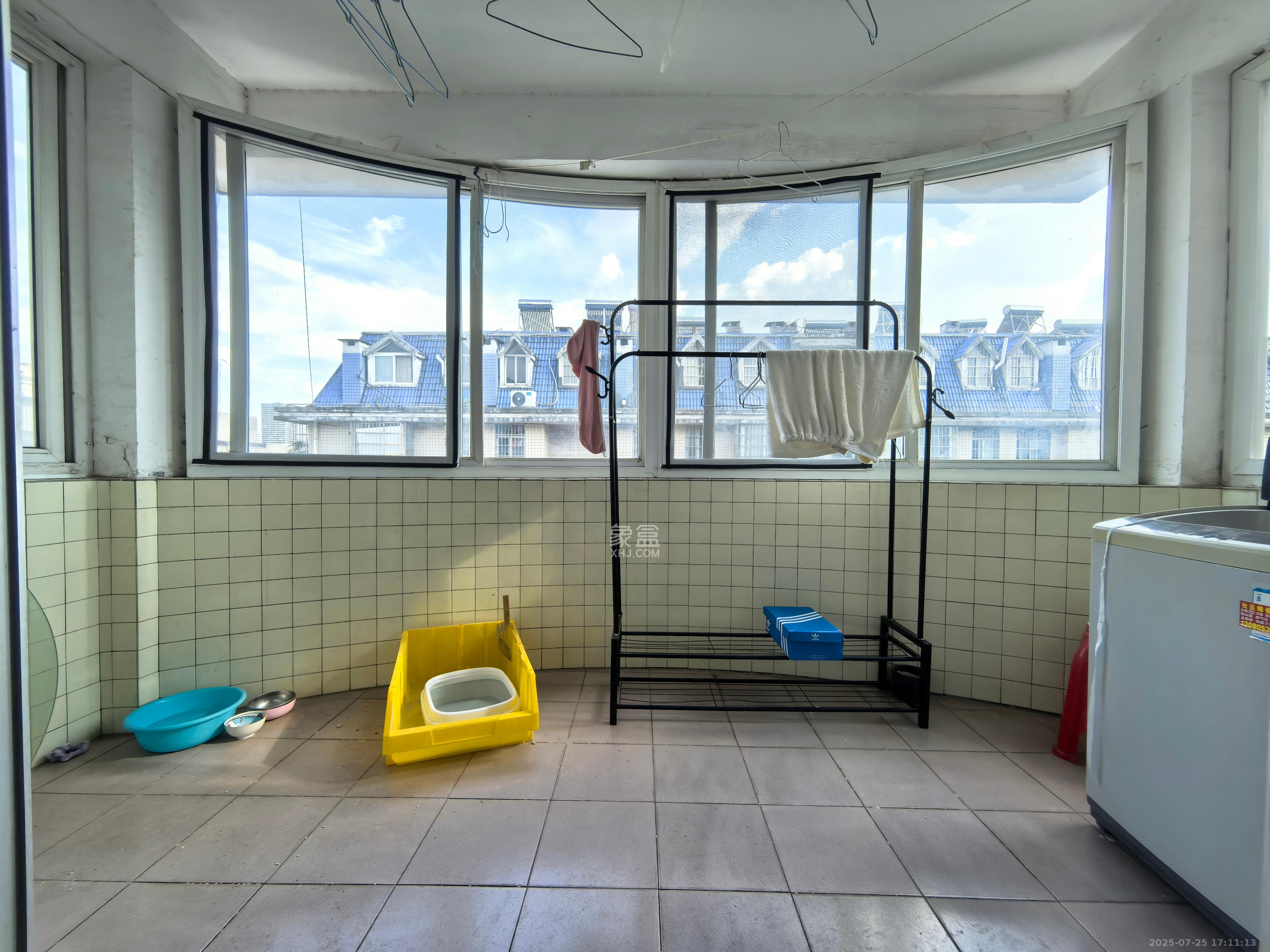 星城名典 1室1厅1卫 1000.0元/月 星城名典 1室1厅1卫 1000.0元/月室内图