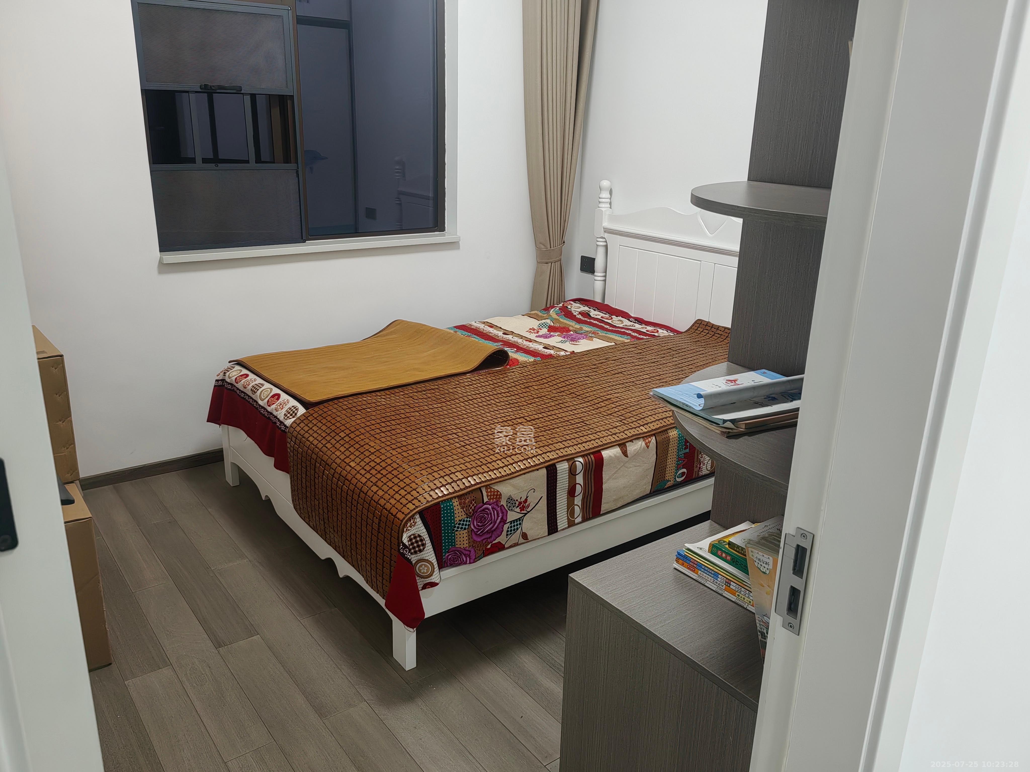 江山帝景雅典  3室2厅2卫    3200.0元/月 江山帝景雅典  3室2厅2卫    3200.0元/月室内图