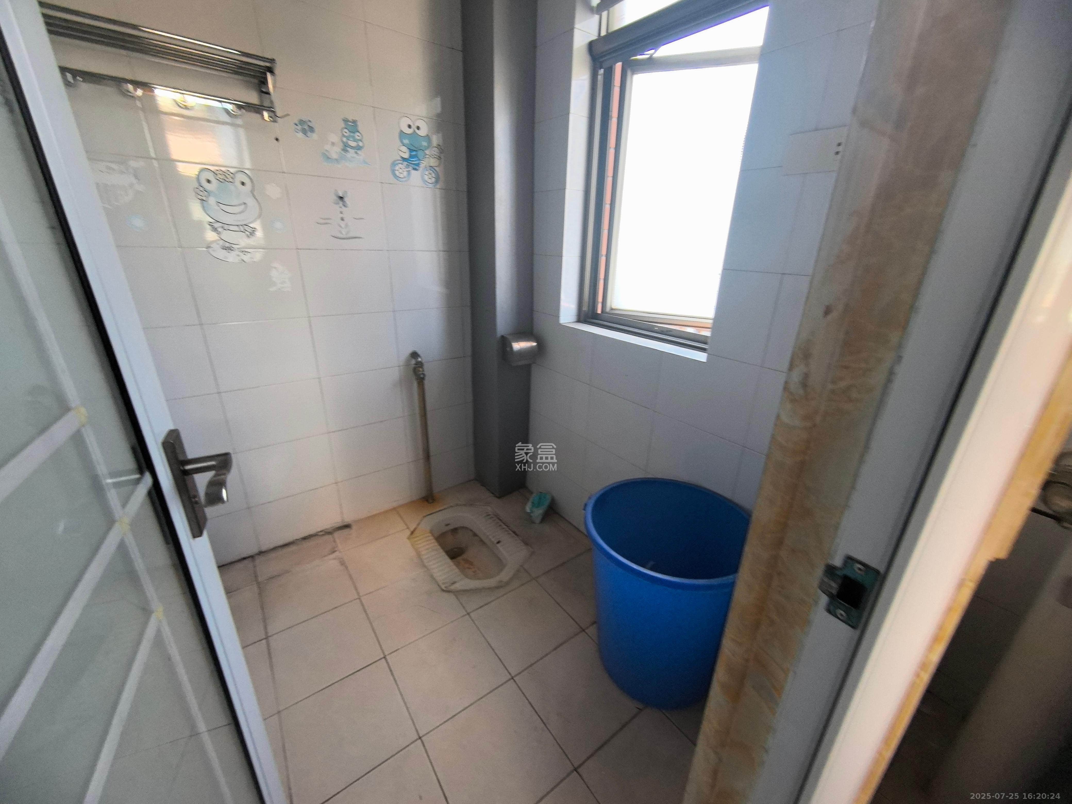 长沙市建筑工程质监站宿舍（质监局宿舍）  4室2厅2卫    3000.0元/月室内图