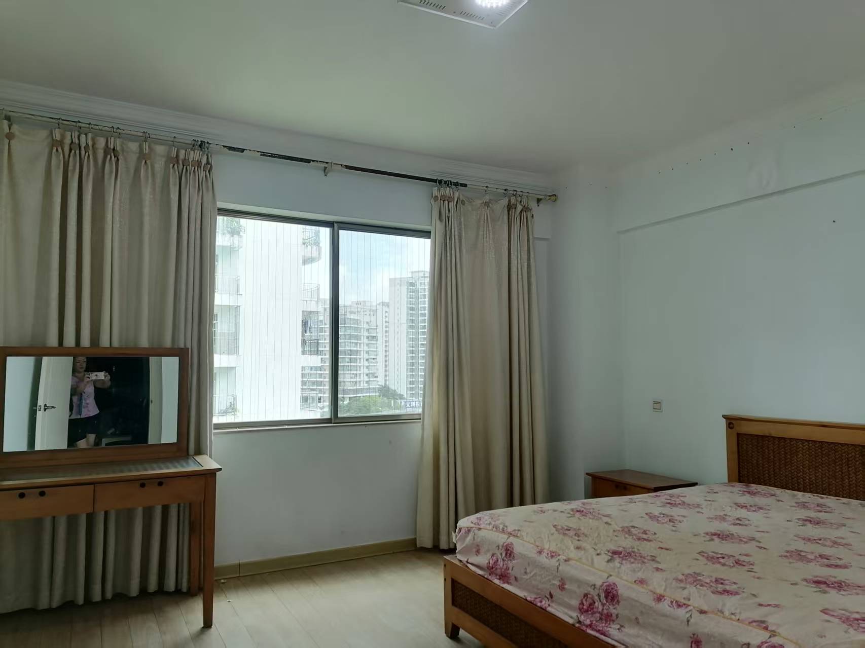 华贸大厦(华贸花苑) 2室2厅1卫 2100.0元/月 华贸大厦(华贸花苑) 2室2厅1卫 2100.0元/月室内图