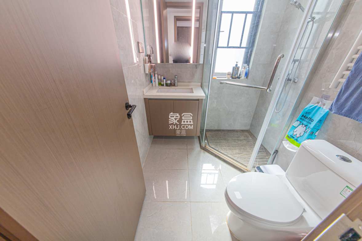 江悦和鸣  3室2厅2卫    195.0万 江悦和鸣  3室2厅2卫    195.0万卫生间