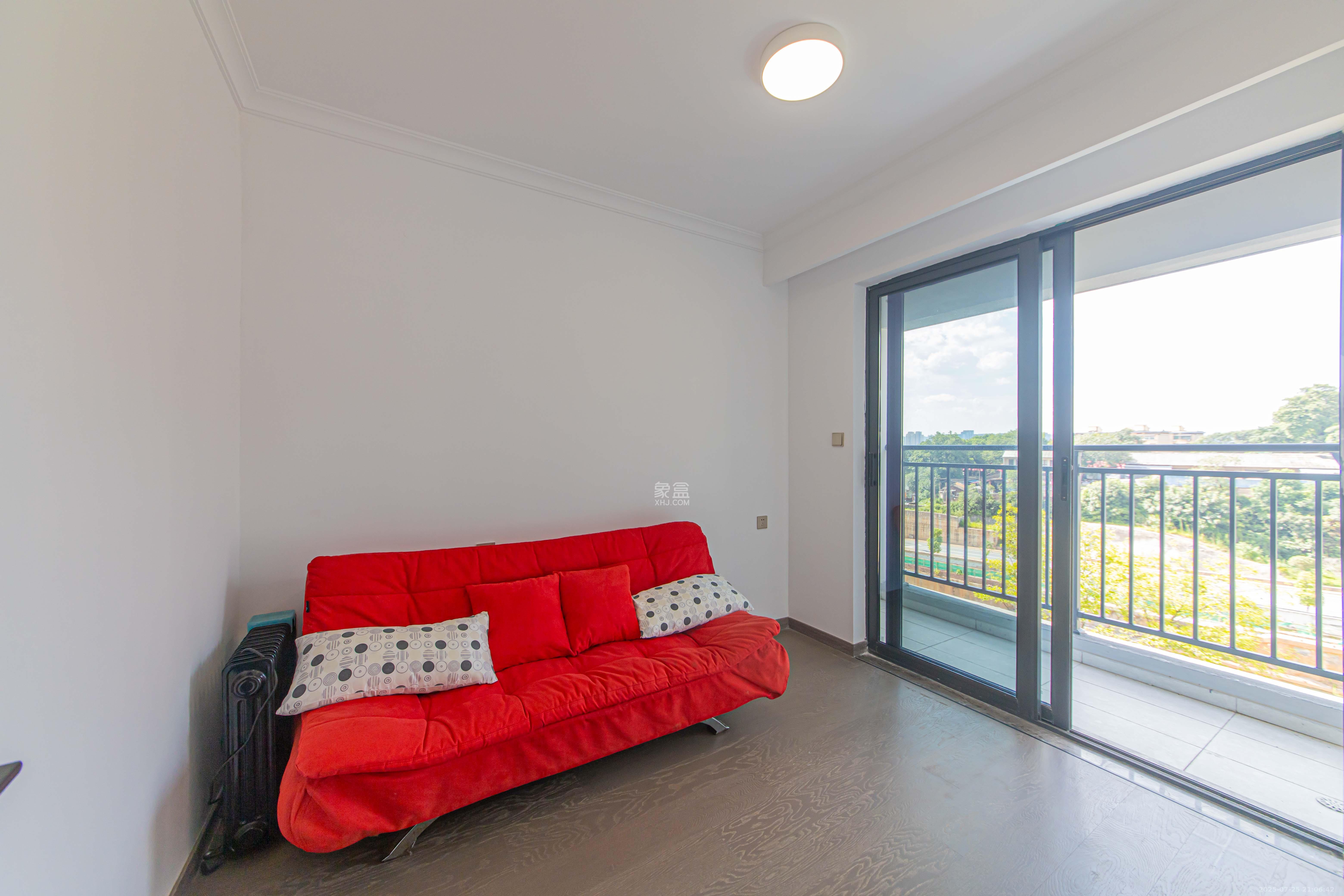 江悦和鸣 3室2厅2卫 209.80万 江悦和鸣 3室2厅2卫 209.80万卧室