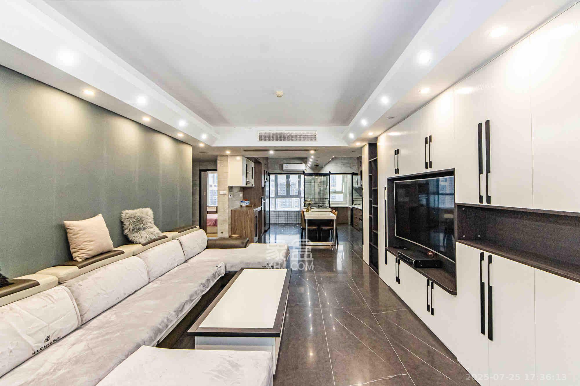 北辰三角洲B2E2区 3室2厅2卫 4200.0元/月 北辰三角洲B2E2区 3室2厅2卫 4200.0元/月室内图