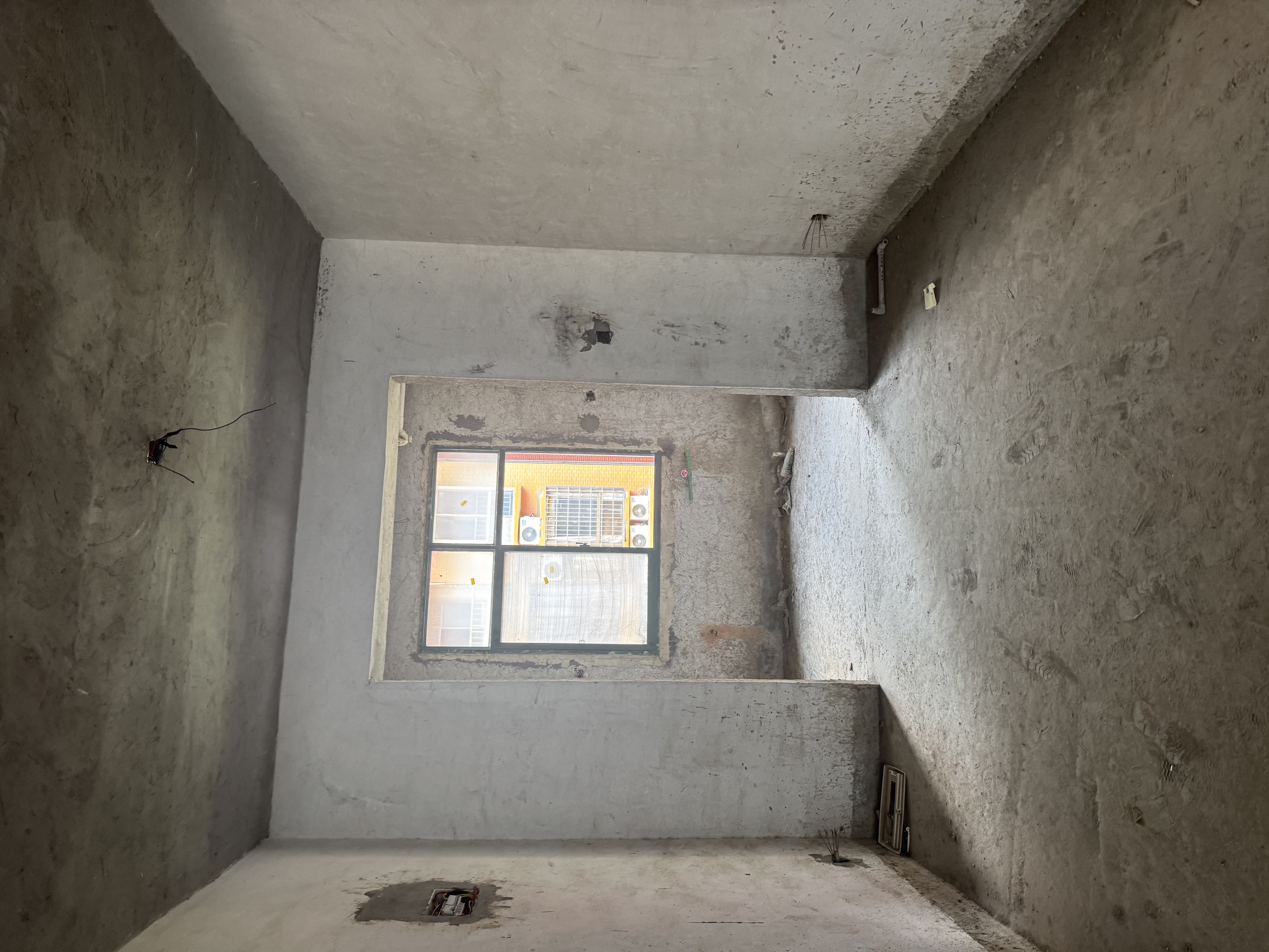 家和新领域  3室2厅2卫    45.8万客厅