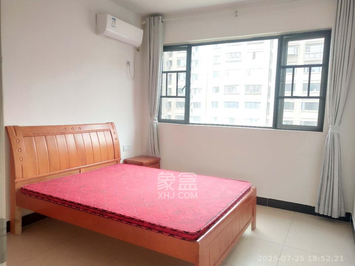 东驿竹园  3室2厅2卫   2500.00元/月室内图