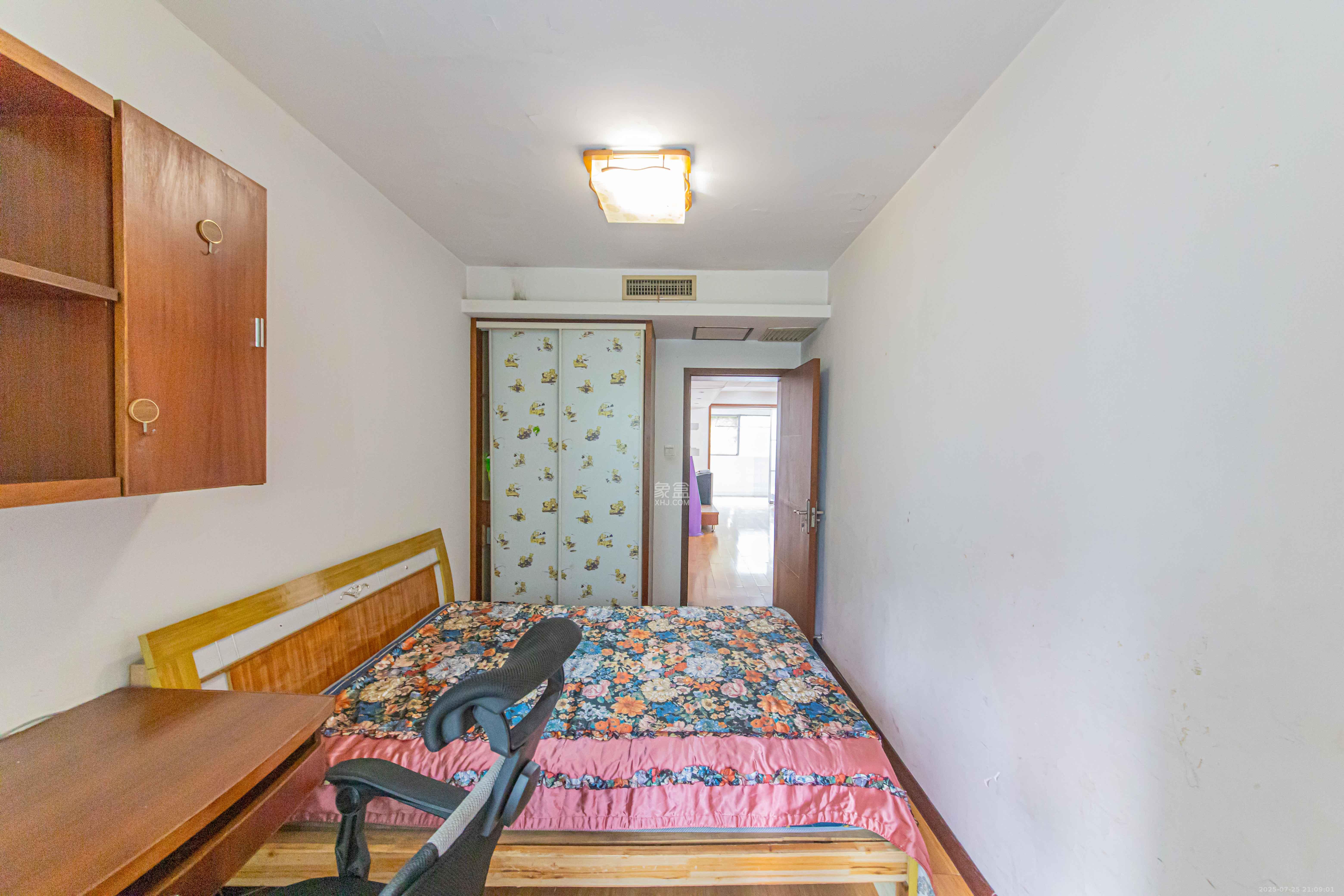 富景园 3室2厅2卫 96.0万 富景园 3室2厅2卫 96.0万卧室