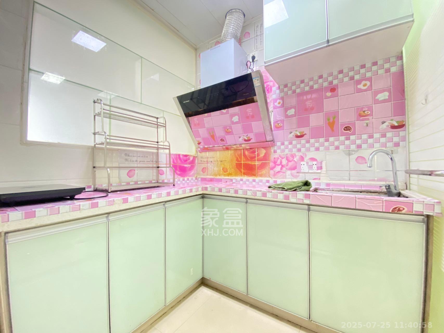 恒泰广场  1室1厅1卫   1600.00元/月室内图