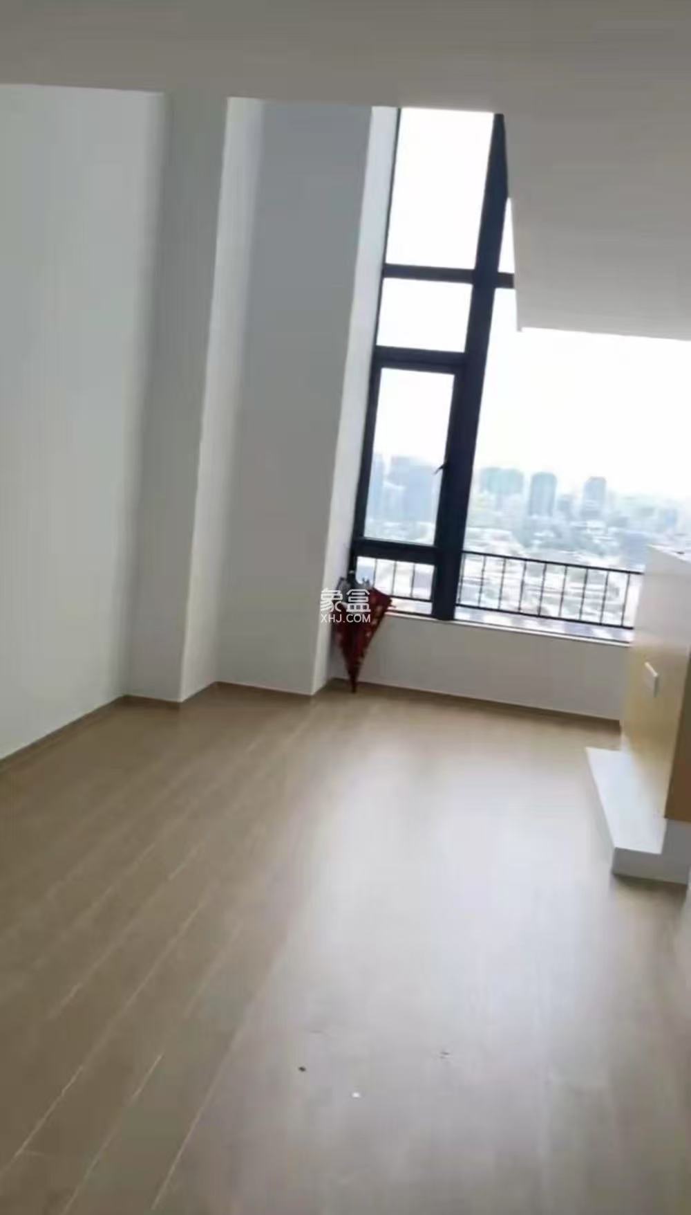 保利中央海岸三期熙园 2室1厅1卫 80.0万 保利中央海岸三期熙园 2室1厅1卫 80.0万室内图