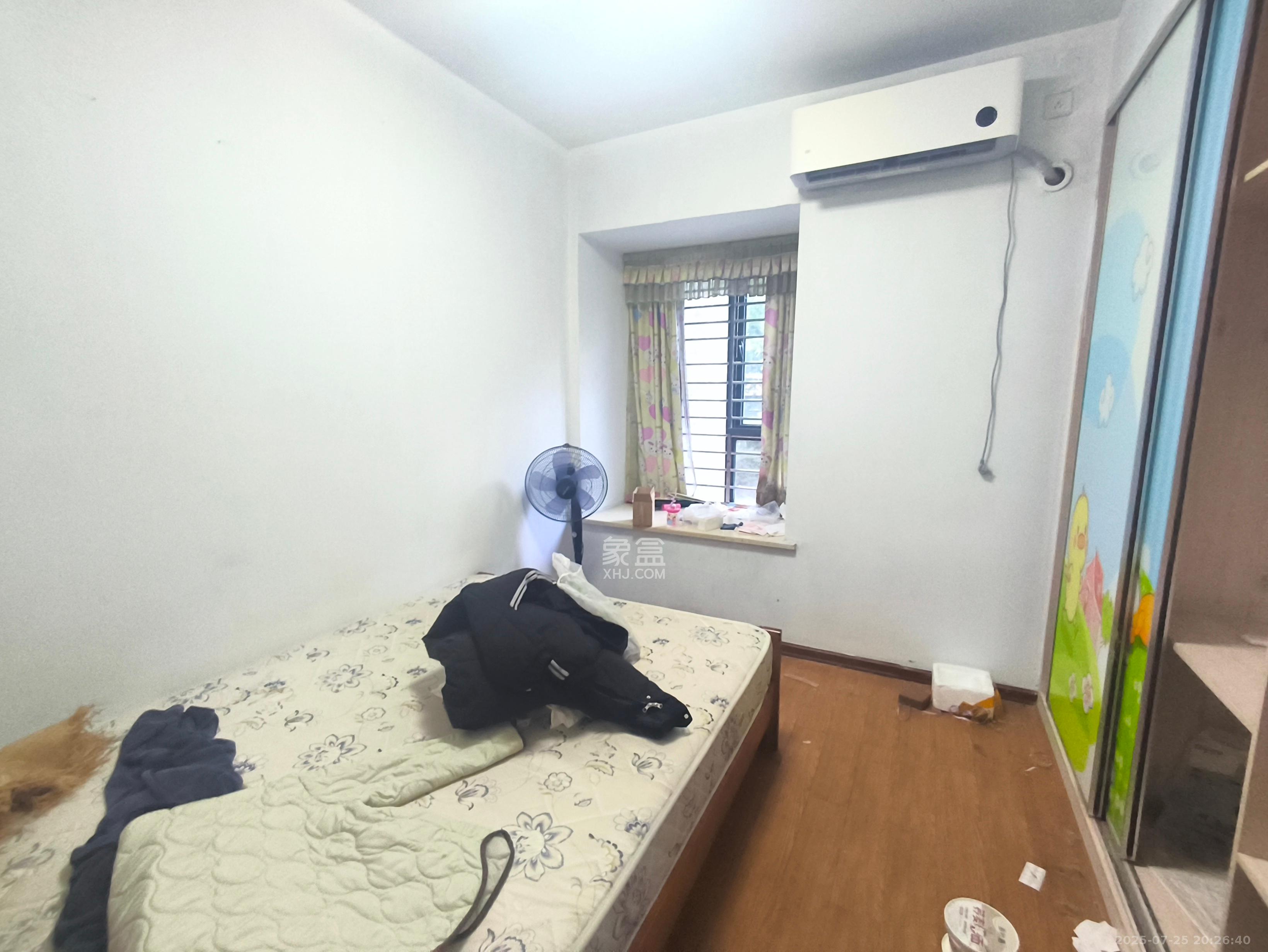 保利麓谷林语A区 3室2厅1卫 2000.0元/月 保利麓谷林语A区 3室2厅1卫 2000.0元/月室内图