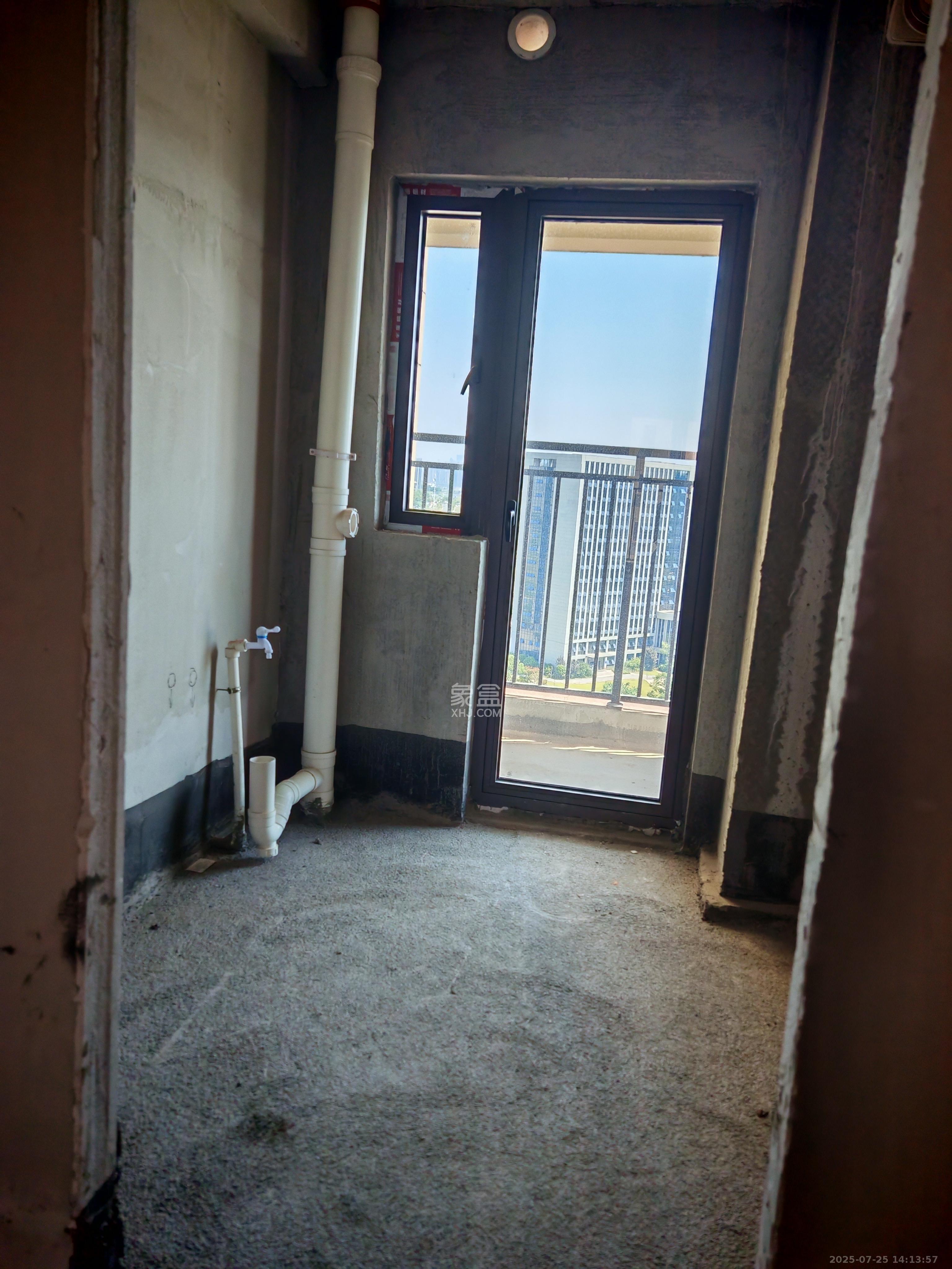 莲香园 4室0厅0卫 1600.0元/月 莲香园 4室0厅0卫 1600.0元/月室内图