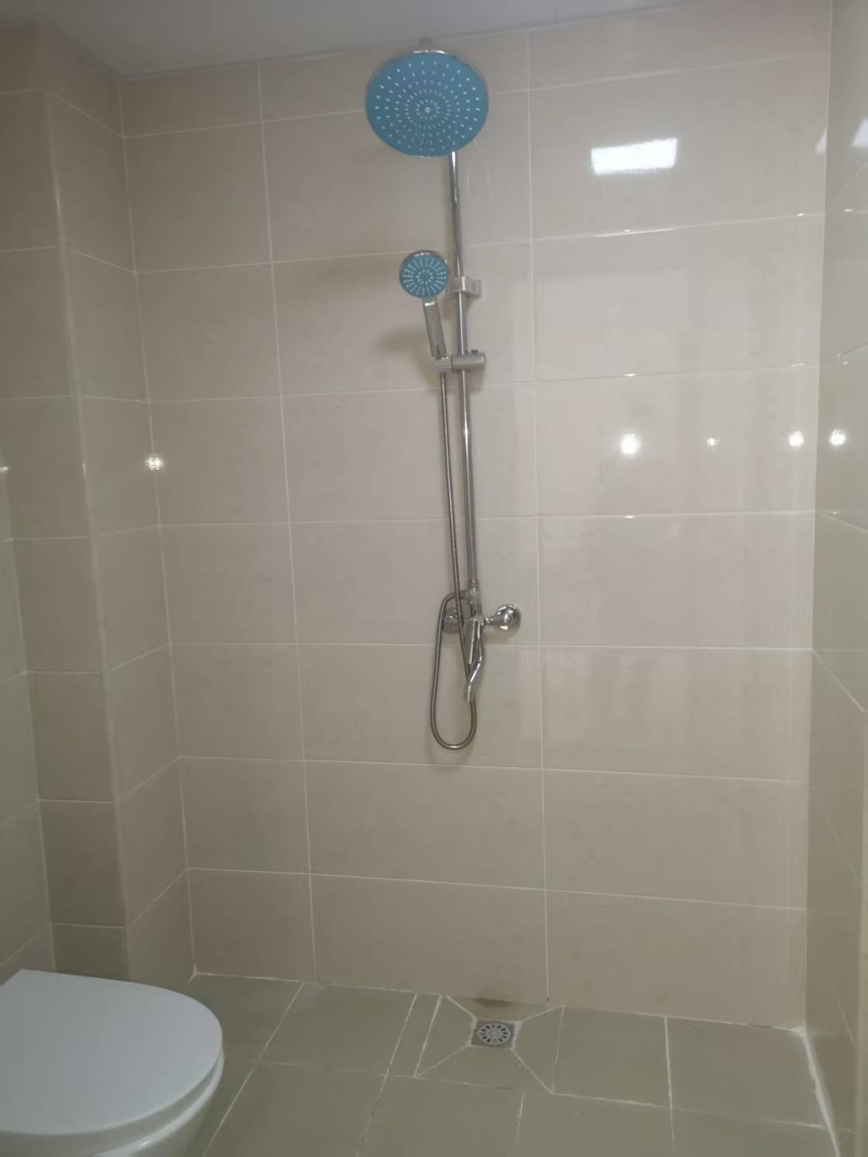 坡巷雅苑 1室1厅1卫 1700.0元/月 坡巷雅苑 1室1厅1卫 1700.0元/月室内图