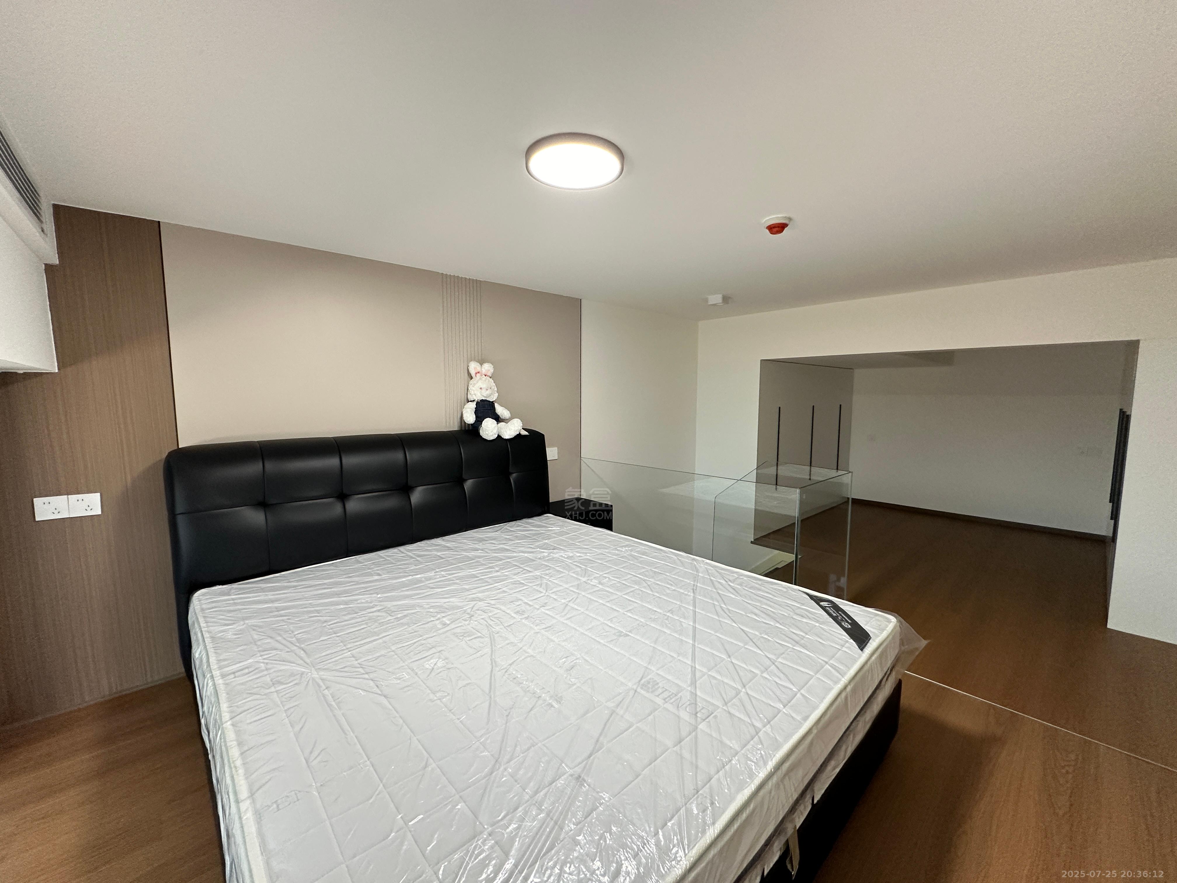 桂鑫汇文中心 1室1厅1卫 3200.0元/月 桂鑫汇文中心 1室1厅1卫 3200.0元/月室内图