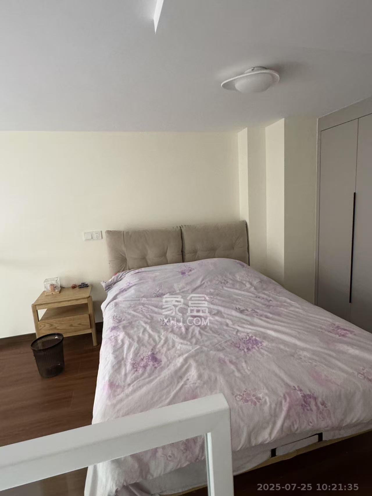 万科紫台  2室1厅1卫   2500.00元/月室内图