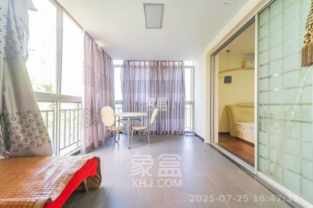 幸福里(幸福里一期) 5室2厅2卫 4280.0元/月 幸福里(幸福里一期) 5室2厅2卫 4280.0元/月室内图