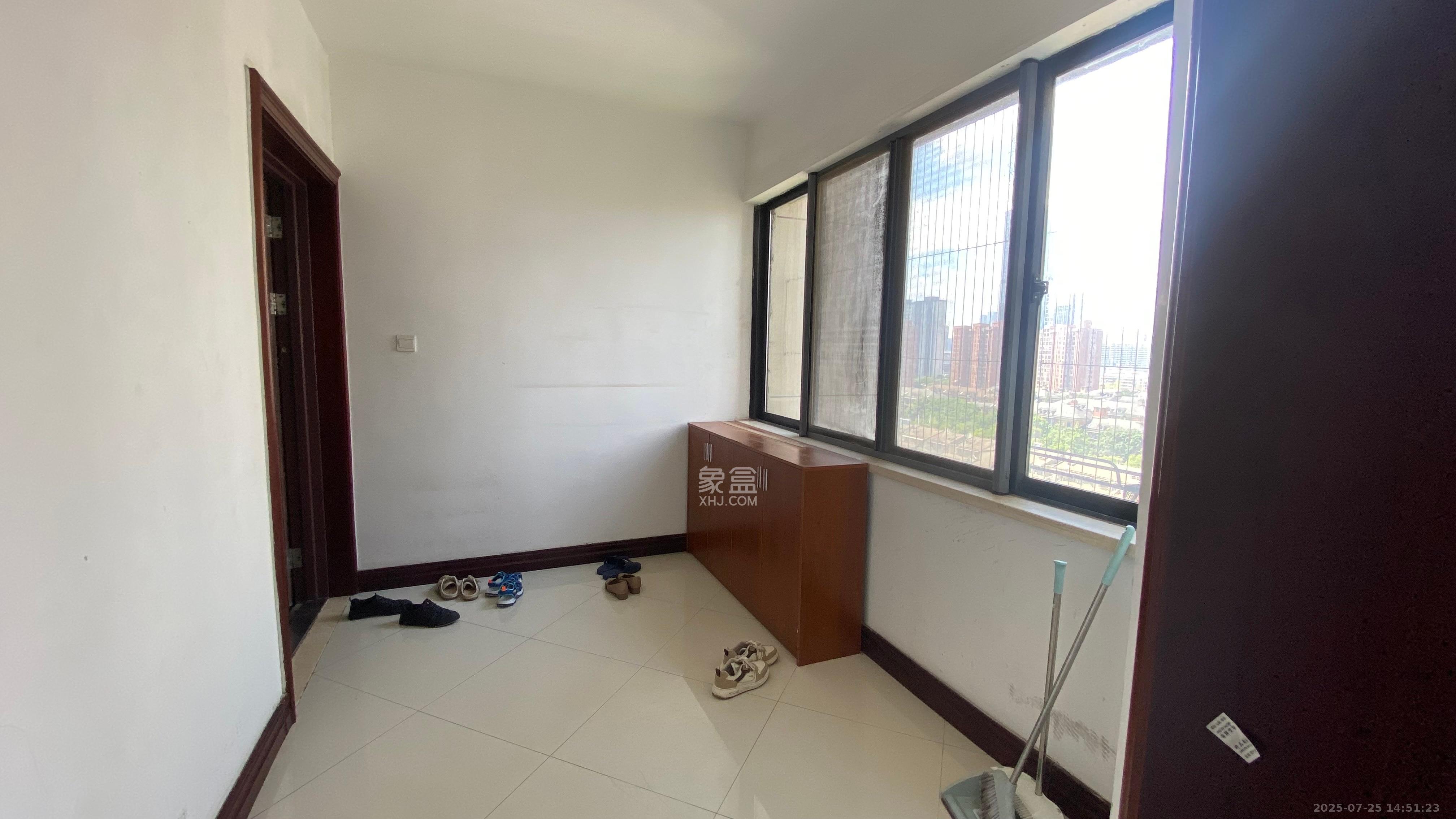 茂华禧都会  3室2厅2卫    2800.0元/月室内图