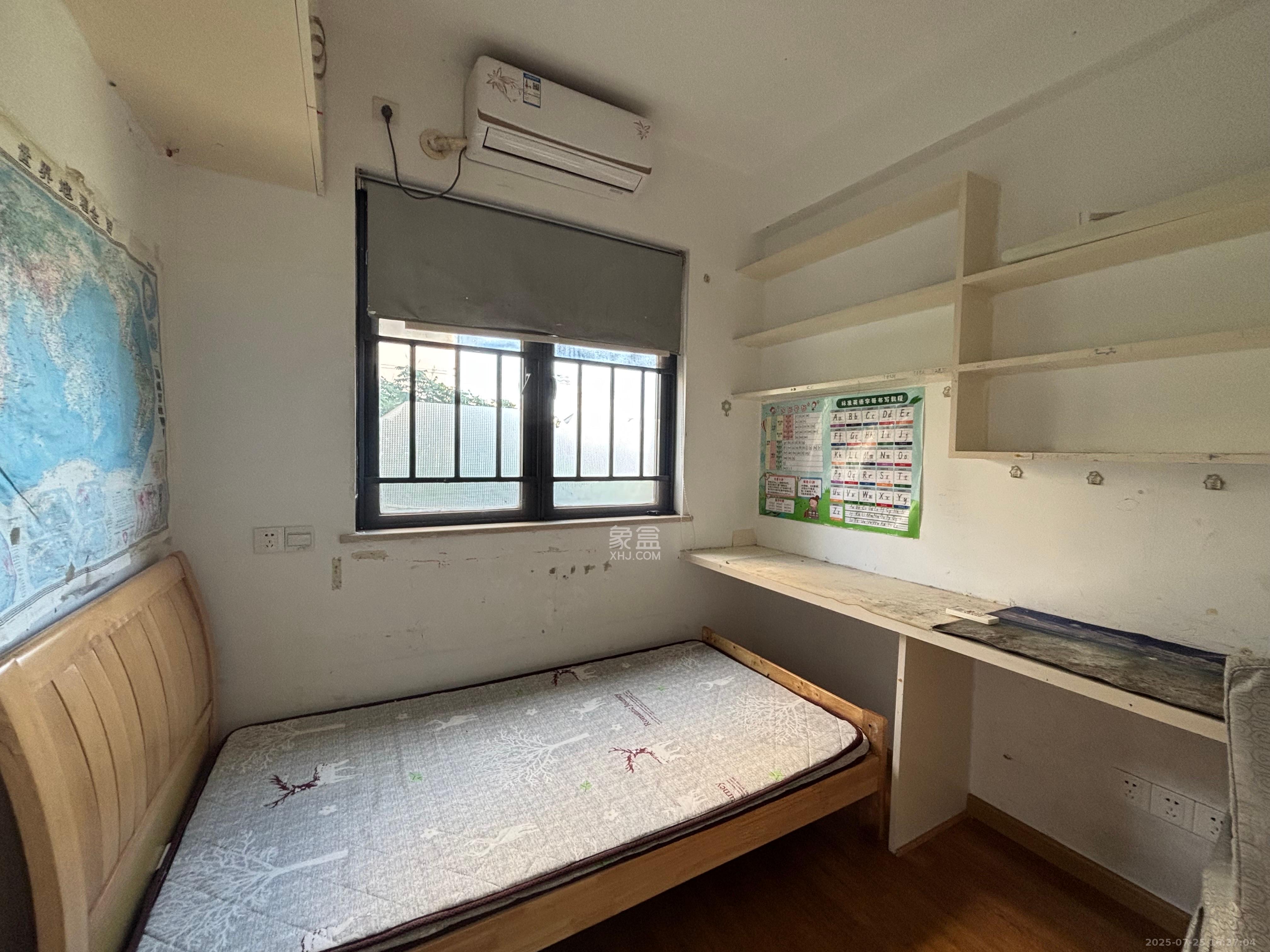 中建芙蓉嘉苑 3室2厅1卫 2300.0元/月 中建芙蓉嘉苑 3室2厅1卫 2300.0元/月室内图