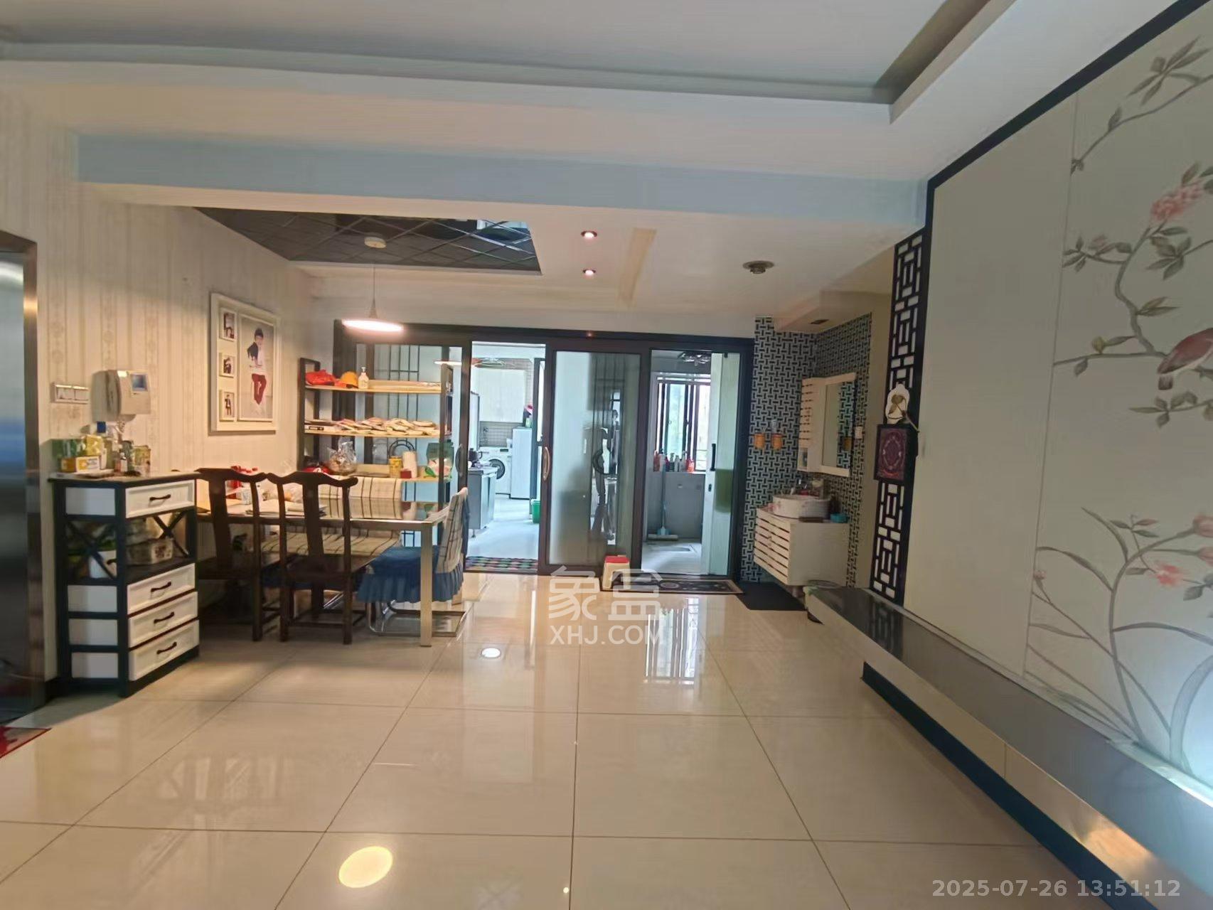 金麓国际  3室2厅2卫    3200.0元/月室内图