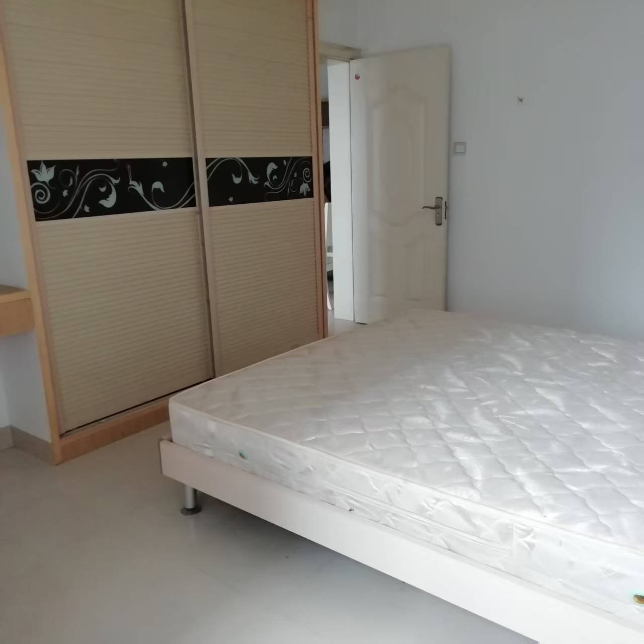 凯翔银座  2室1厅1卫    1500.0元/月