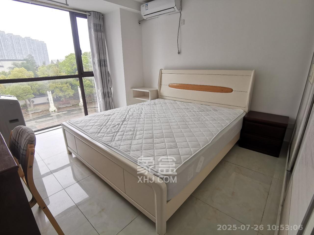 汀湘十里 1室1厅1卫 1300.0元/月 汀湘十里 1室1厅1卫 1300.0元/月室内图