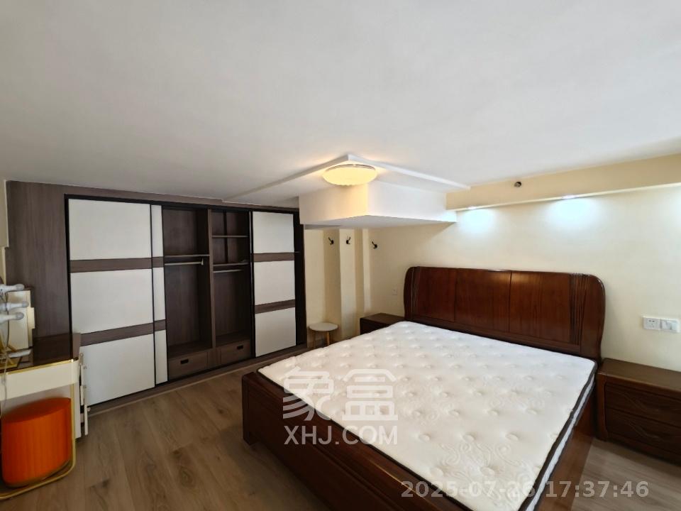 梅溪湖家居建材城  1室1厅1卫   1800.00元/月室内图