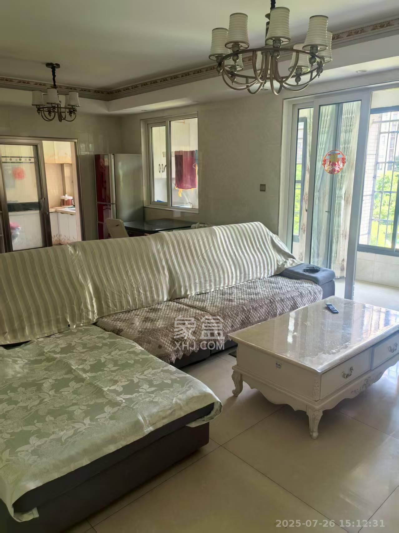 波隆城市花园 3室2厅2卫 2300.0元/月 波隆城市花园 3室2厅2卫 2300.0元/月室内图