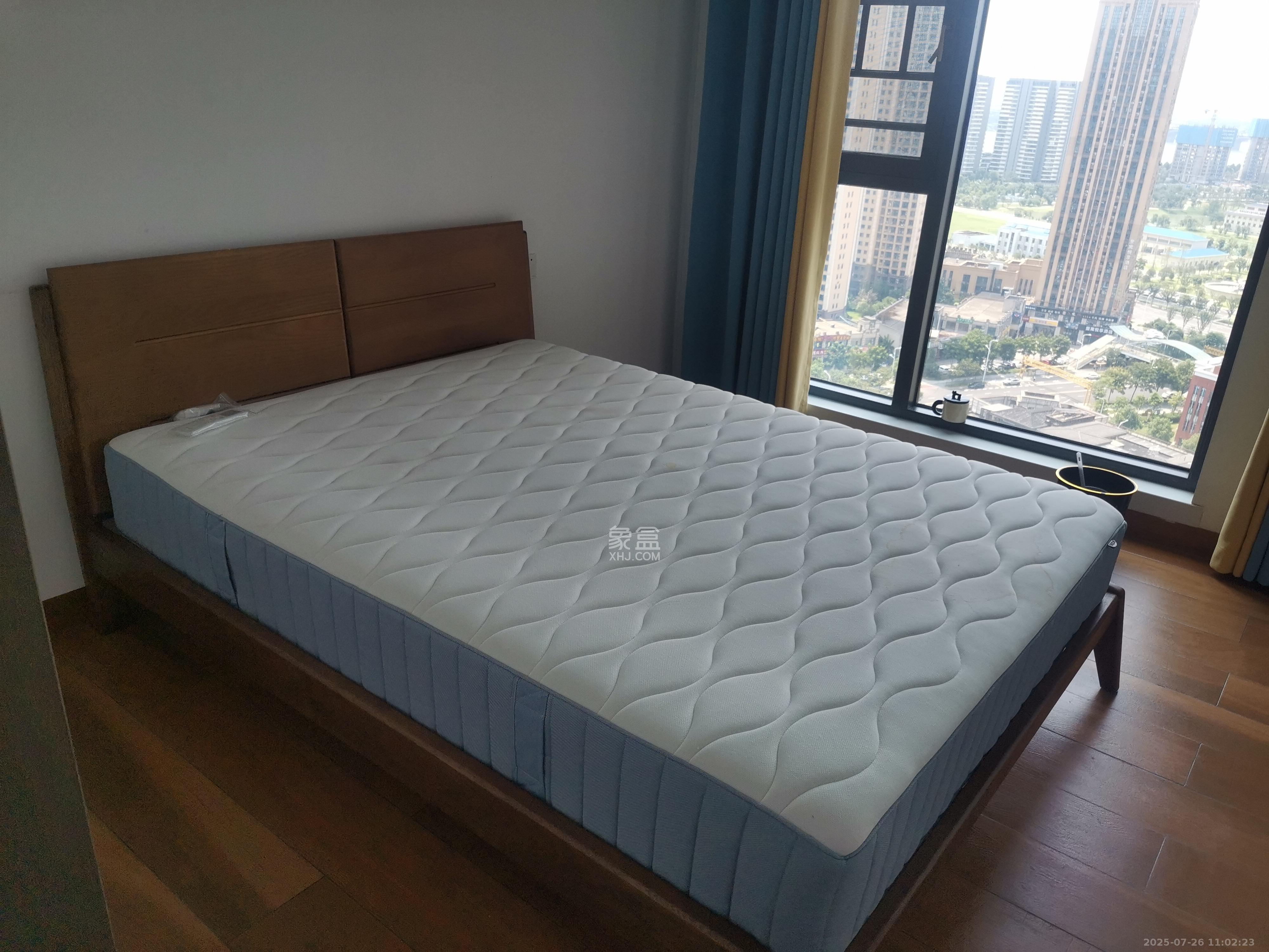 洋湖18克拉（旷远洋湖18克拉）  3室1厅2卫    2800.0元/月室内图