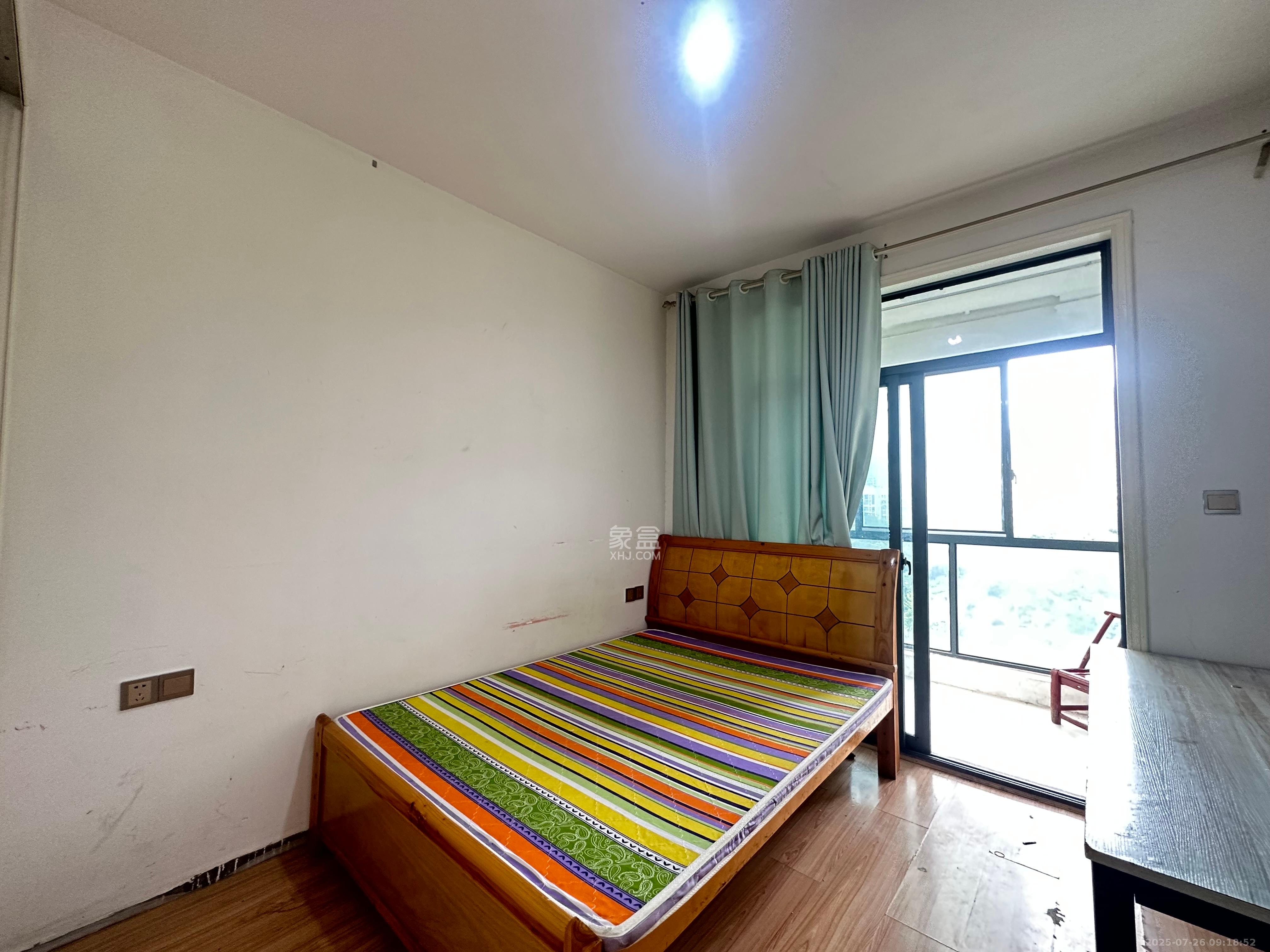 荣盛花语馨苑 1室2厅1卫 2400.0元/月 荣盛花语馨苑 1室2厅1卫 2400.0元/月室内图