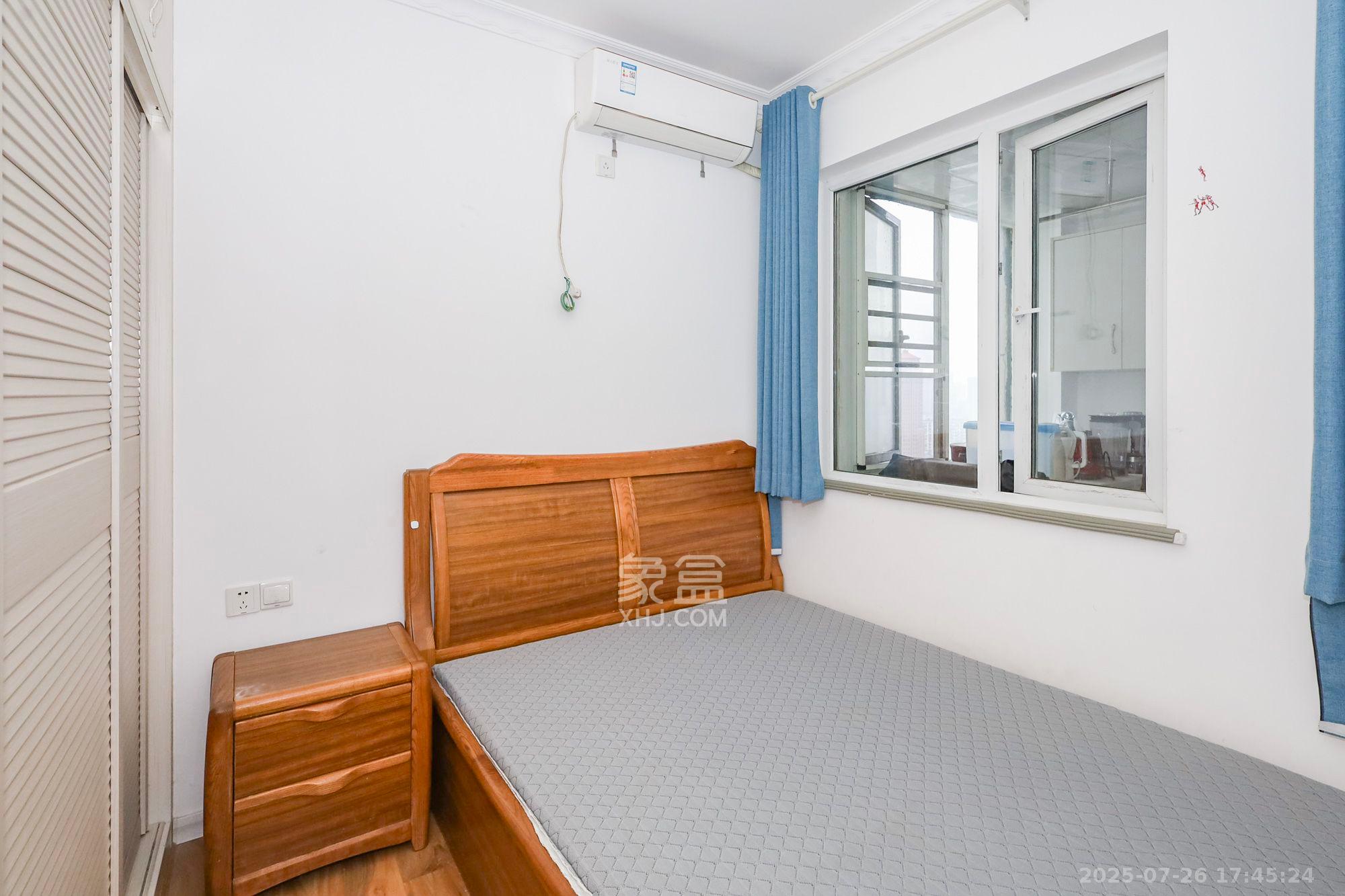 当代滨江MOMA 3室2厅1卫 3200.0元/月 当代滨江MOMA 3室2厅1卫 3200.0元/月室内图