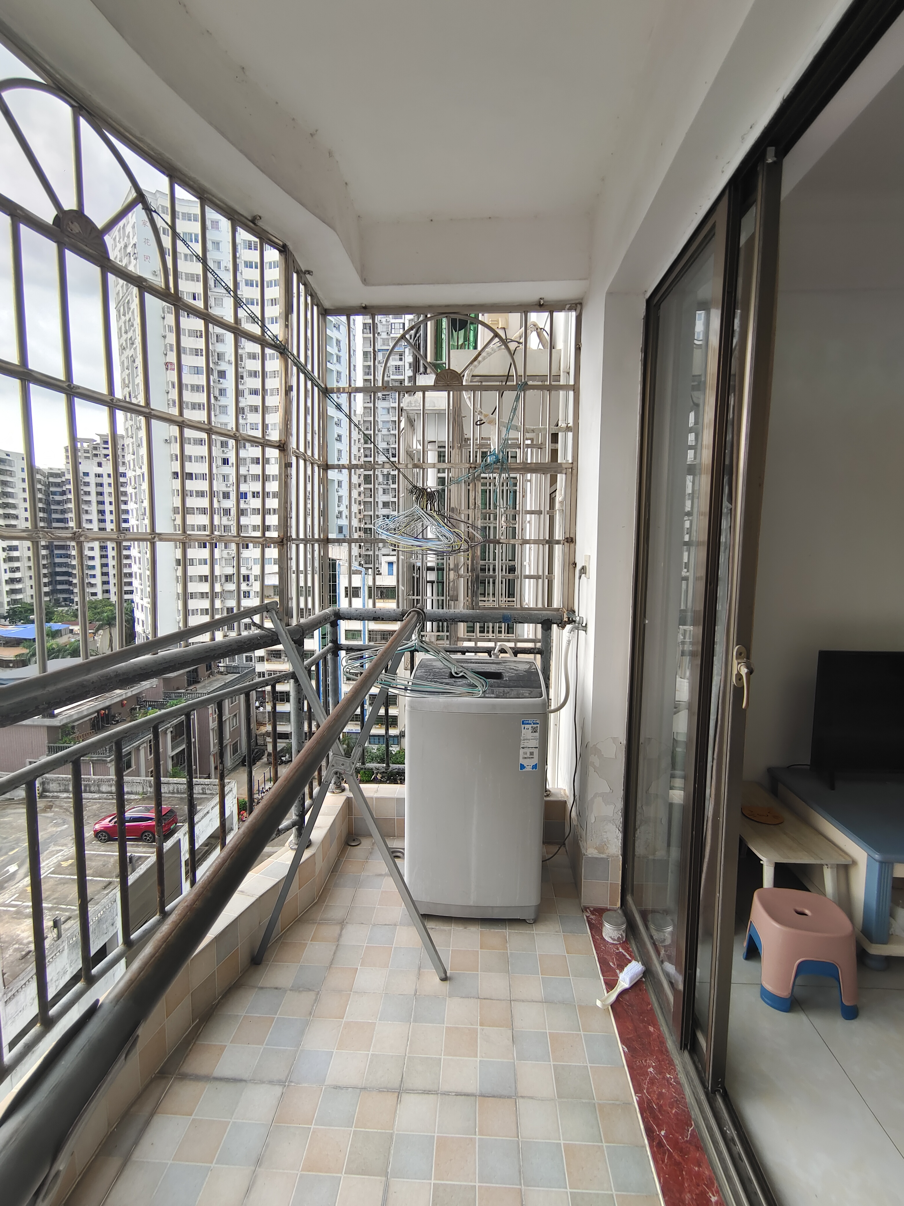 鸿禾温泉大厦 2室2厅1卫 2100.0元/月 鸿禾温泉大厦 2室2厅1卫 2100.0元/月室内图