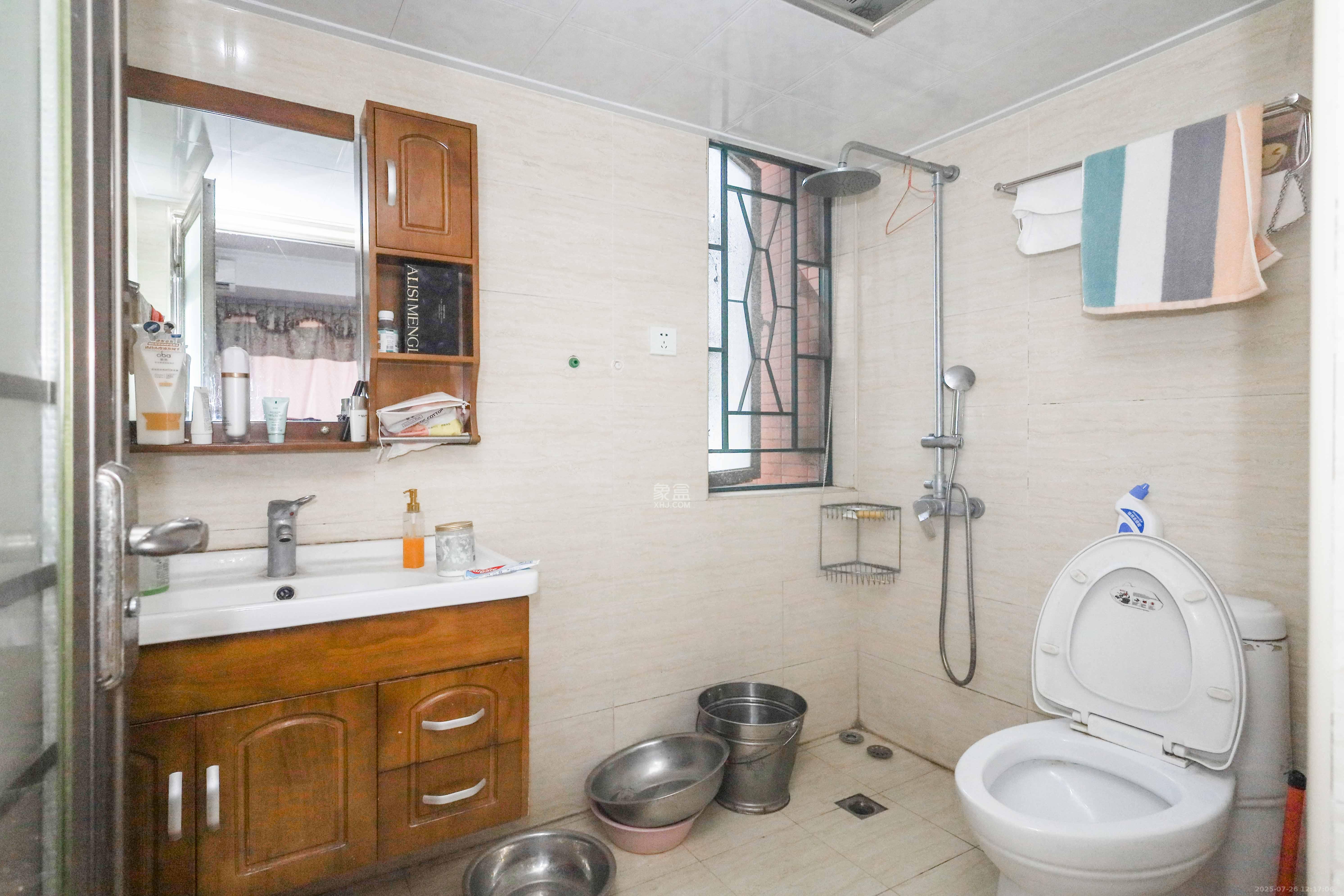 桔洲新苑(桔洲印象)  3室2厅2卫    106.8万 桔洲新苑(桔洲印象)  3室2厅2卫    106.8万卫生间