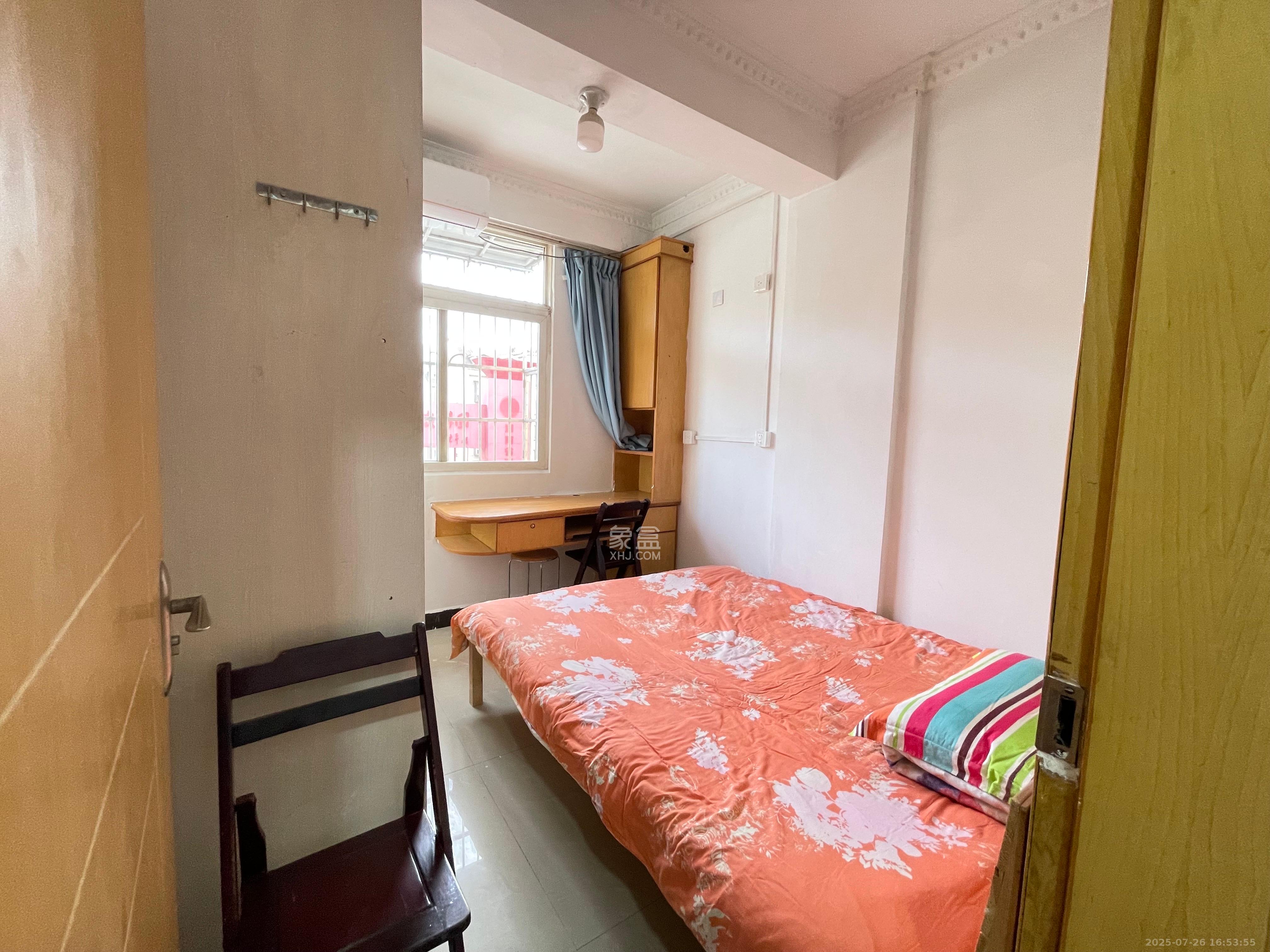 高桥老二号小区 4室1厅1卫 2500.0元/月 高桥老二号小区 4室1厅1卫 2500.0元/月室内图