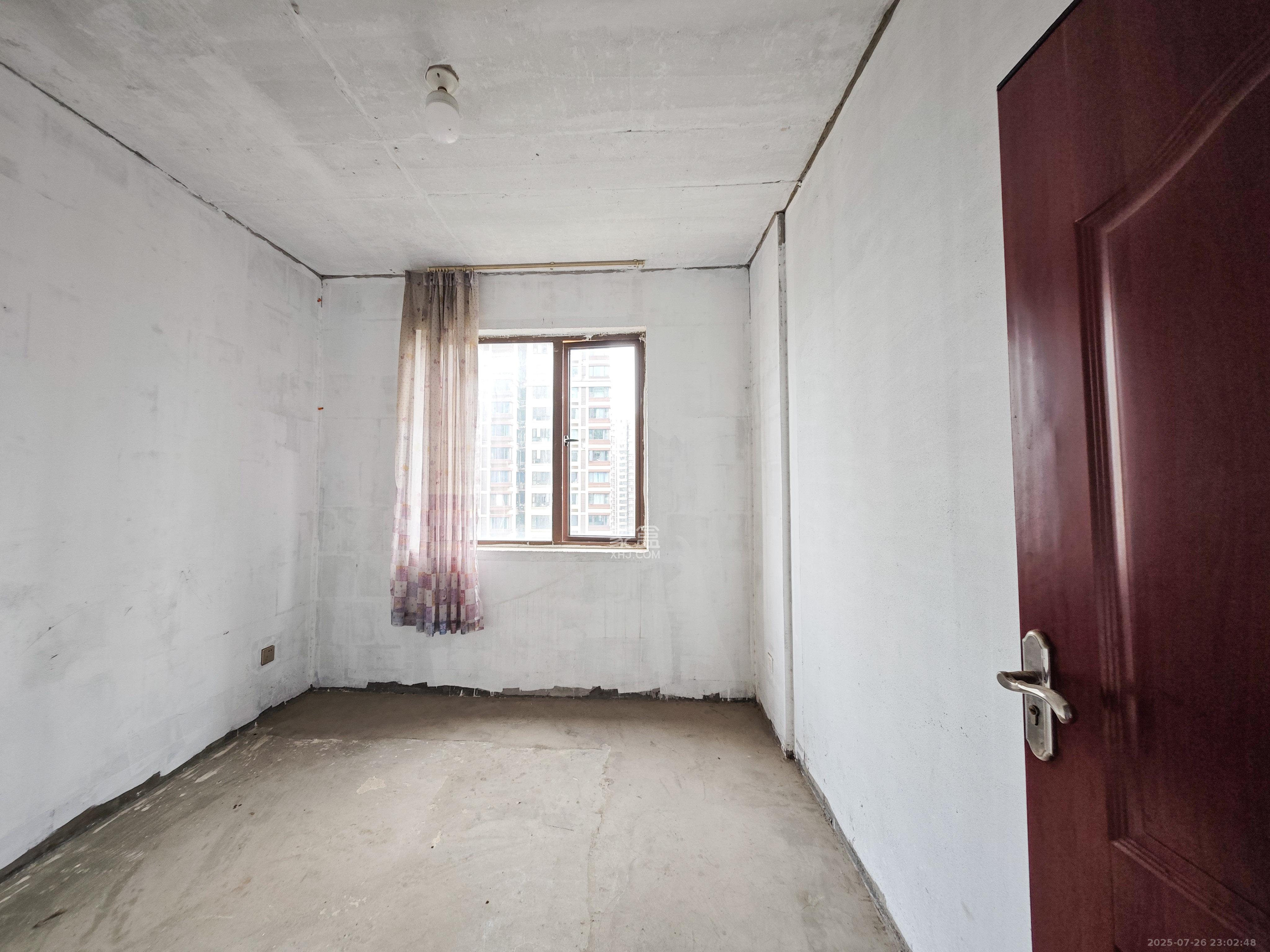 山语城三期  3室2厅2卫    82.0万 山语城三期  3室2厅2卫    82.0万卧室