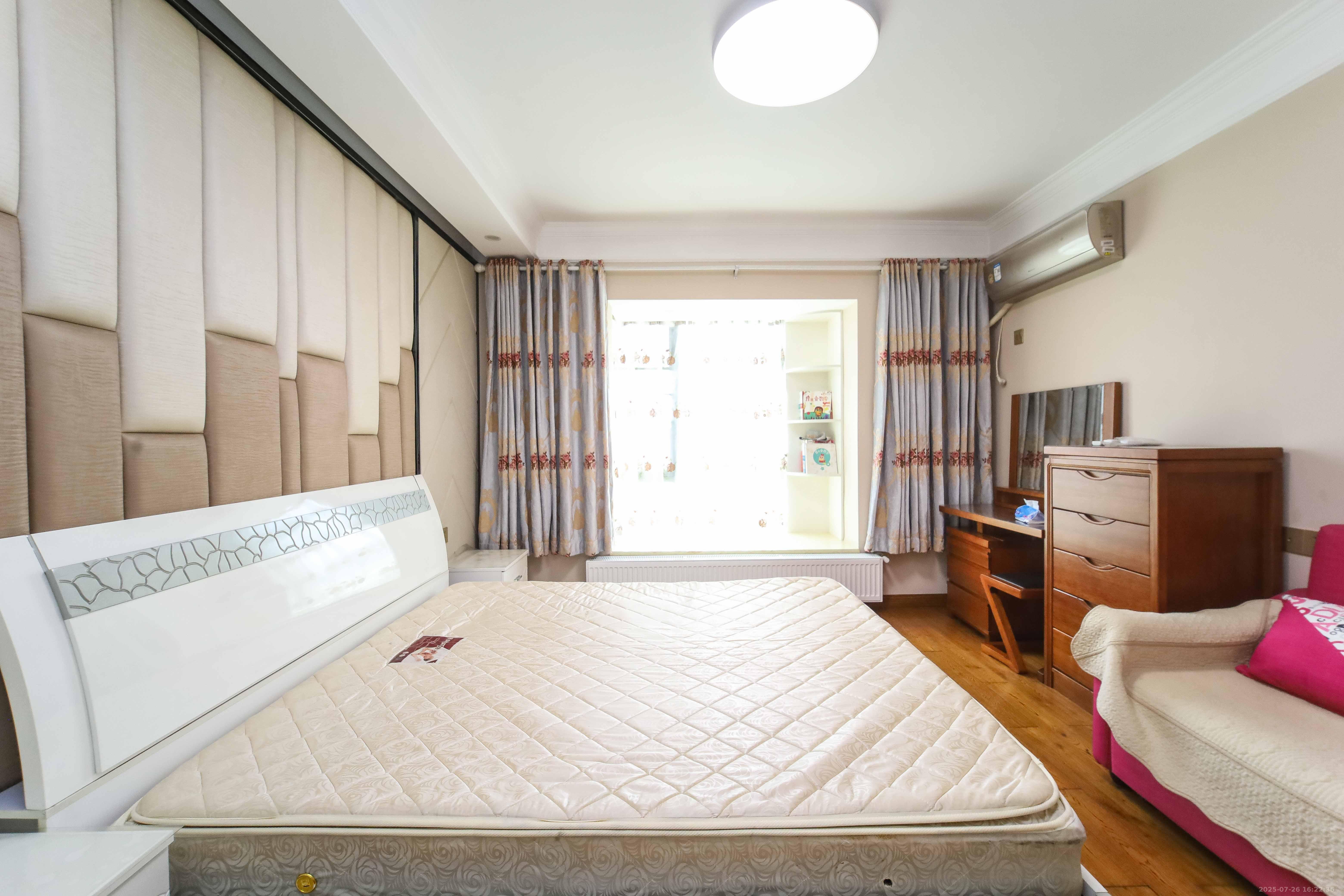 长房白沙湾 3室2厅2卫 158.0万 长房白沙湾 3室2厅2卫 158.0万卧室