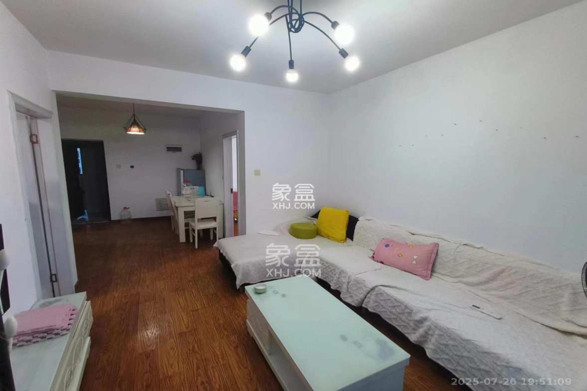 盛世耀凯 2室2厅1卫 2000.0元/月 盛世耀凯 2室2厅1卫 2000.0元/月室内图