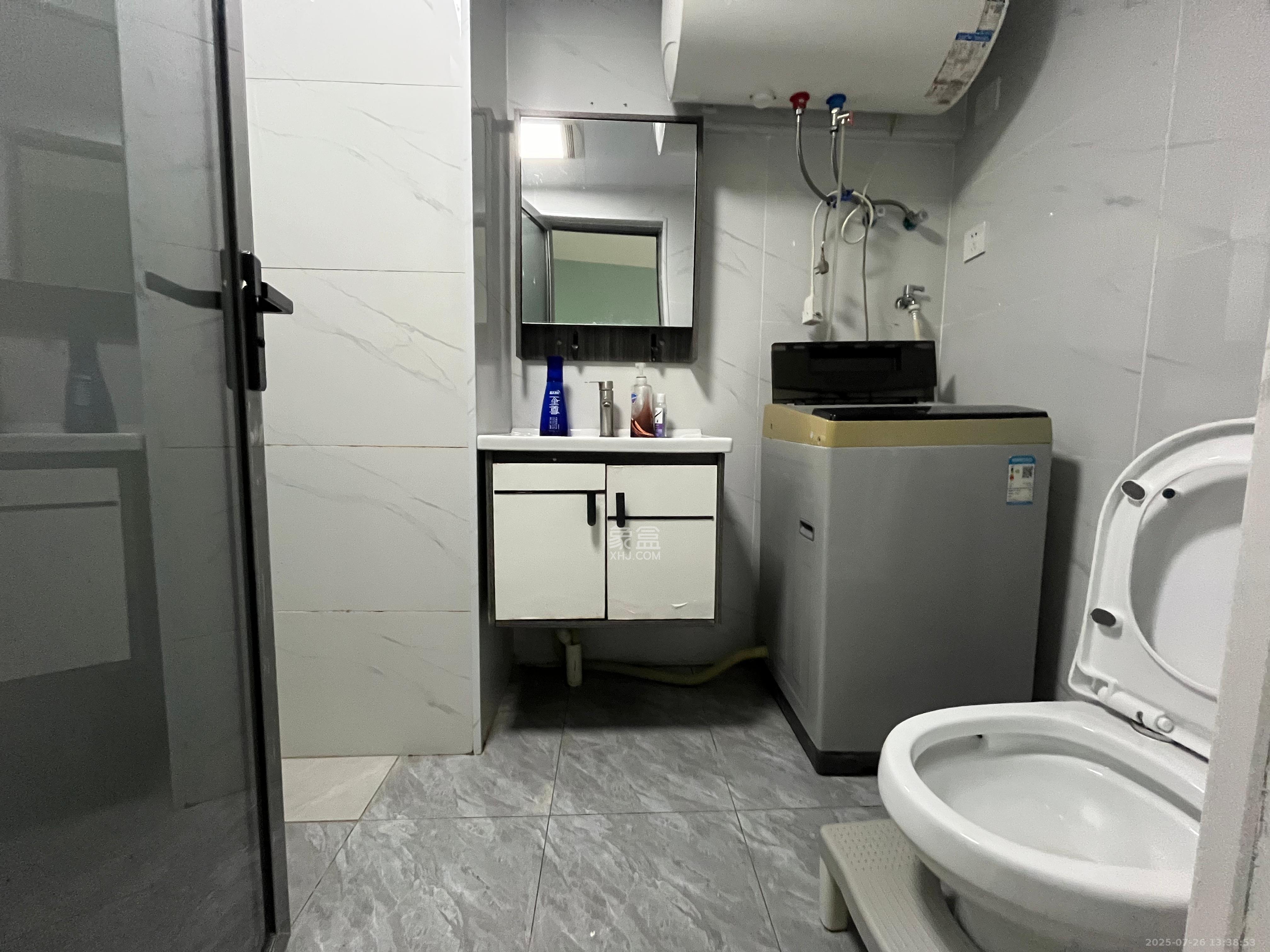 COCO蜜城  1室1厅1卫    1500.0元/月室内图