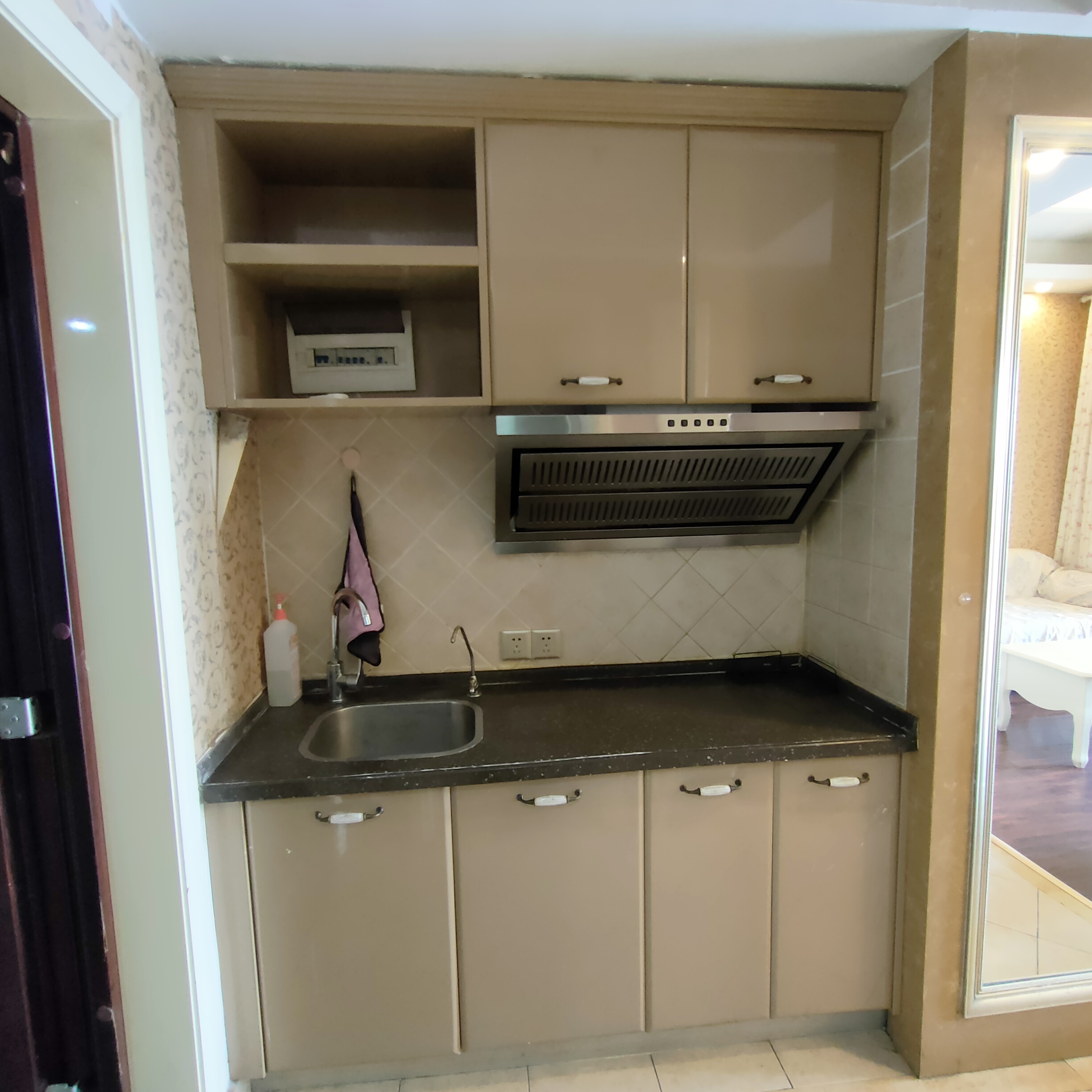 万豪城市花园 1室1厅1卫 900.0元/月 万豪城市花园 1室1厅1卫 900.0元/月室内图