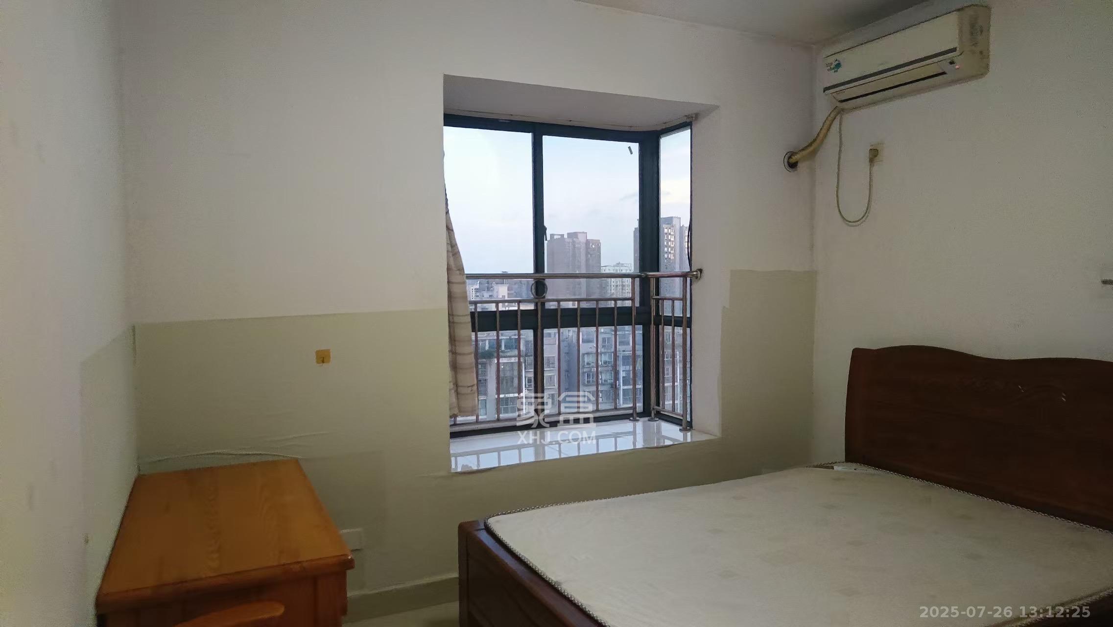 巢之恋 3室2厅1卫 2300.0元/月 巢之恋 3室2厅1卫 2300.0元/月室内图