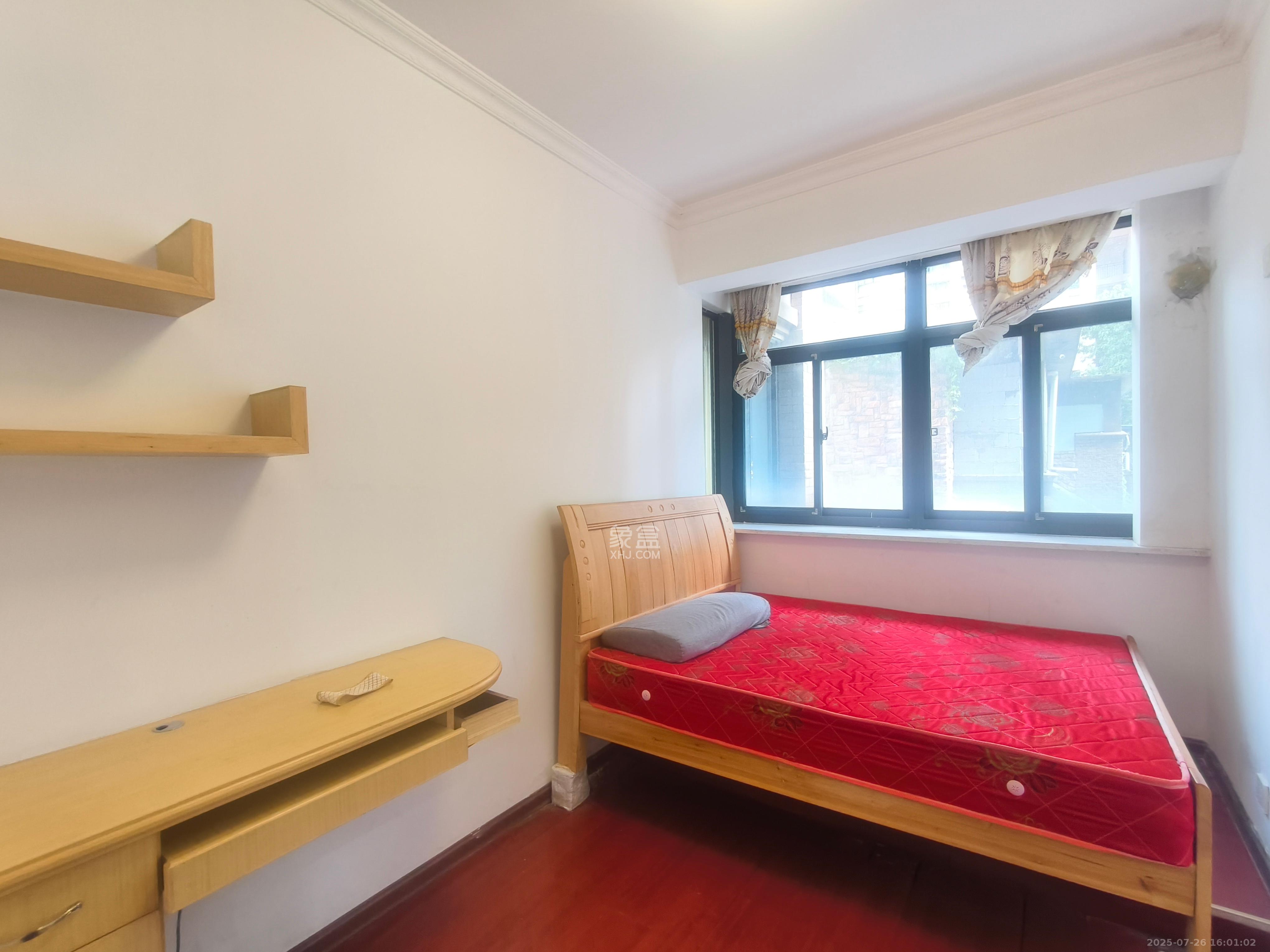 康桥长郡 3室2厅1卫 1800.0元/月 康桥长郡 3室2厅1卫 1800.0元/月室内图