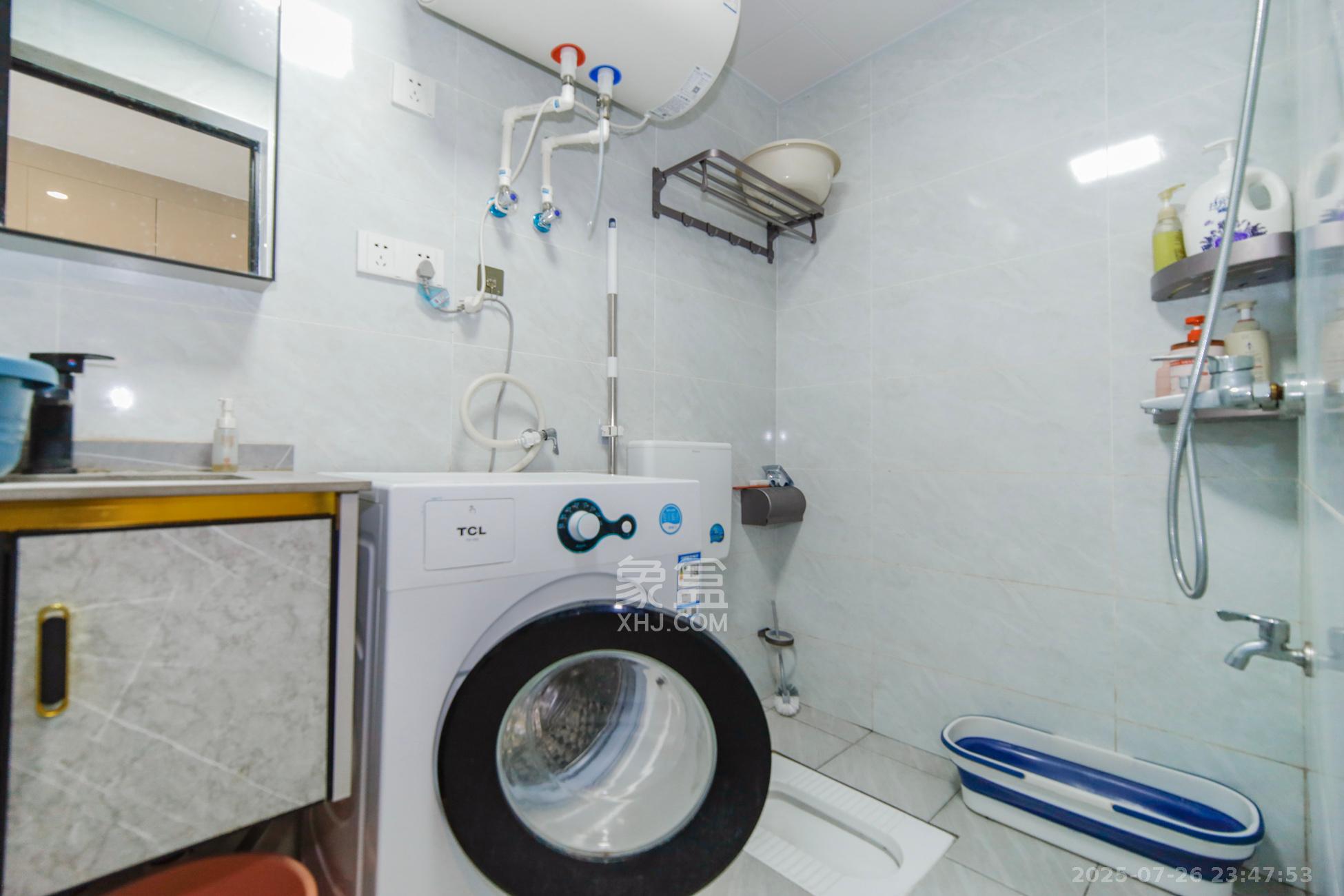 碧桂园印象  1室0厅1卫    23.8万卫生间