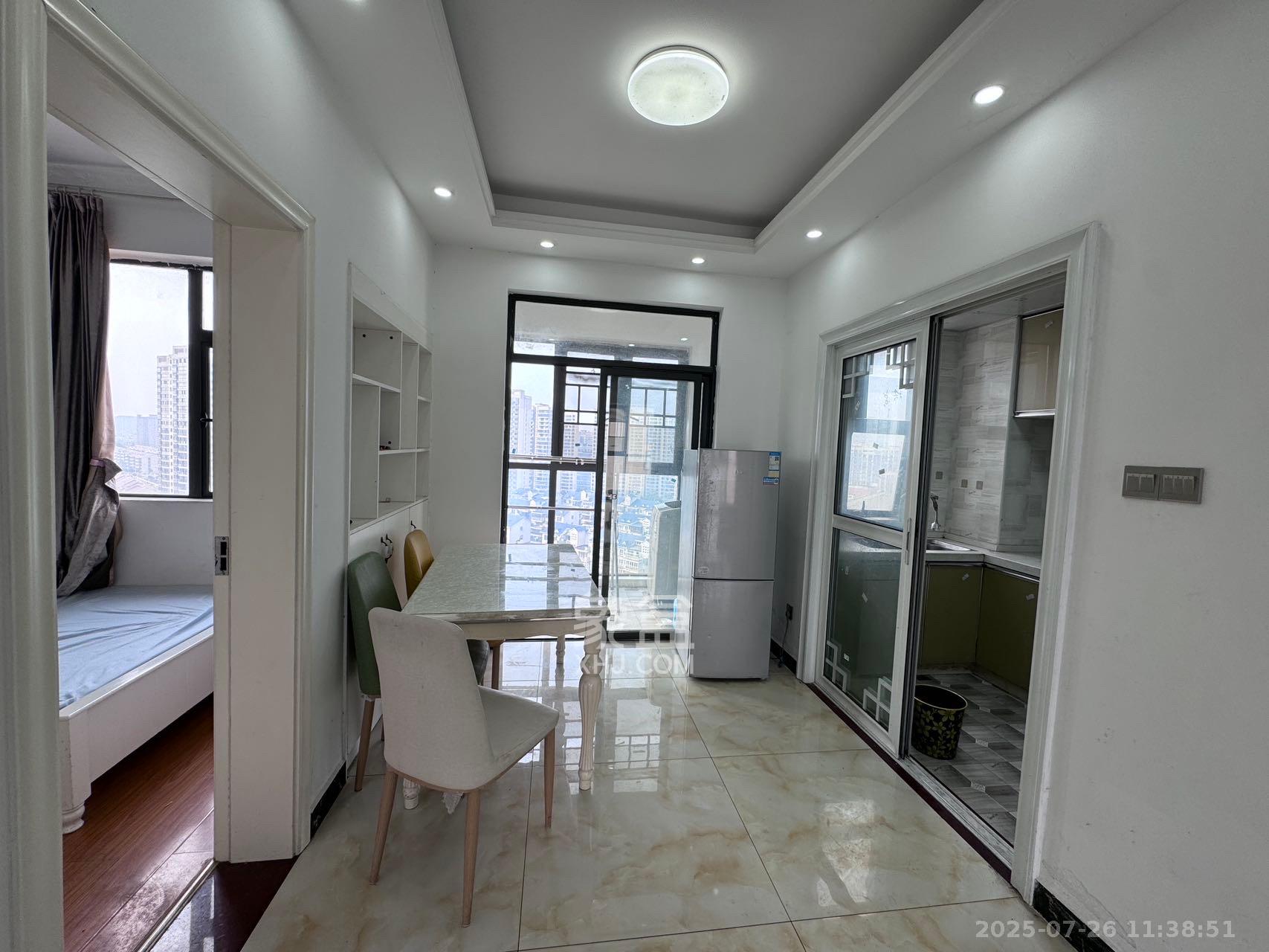 高升时代广场（冠铭商务中心）  3室2厅1卫    2200.0元/月室内图