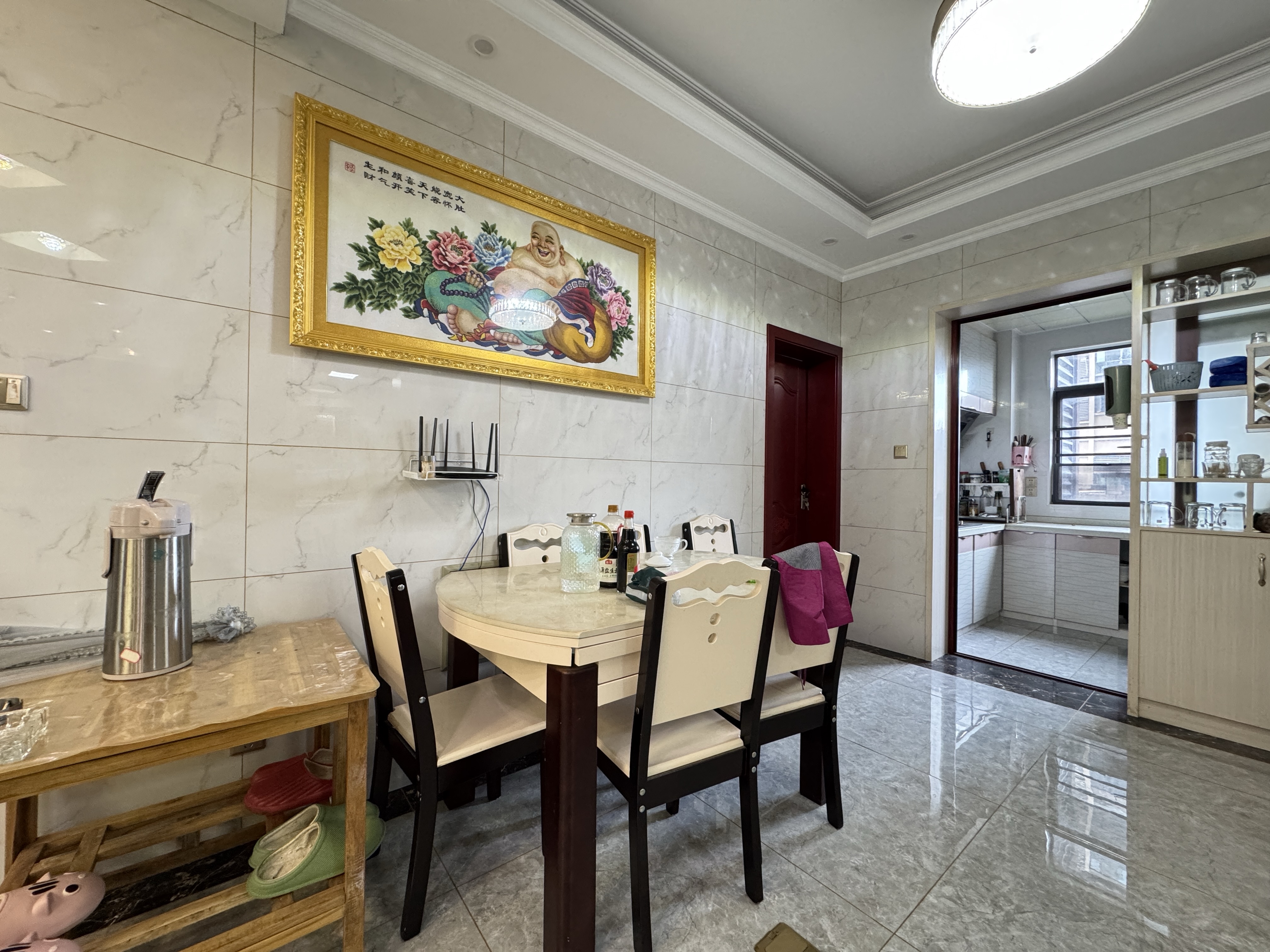 山水洲城华晨第一城 3室2厅2卫 58.0万 山水洲城华晨第一城 3室2厅2卫 58.0万室内图