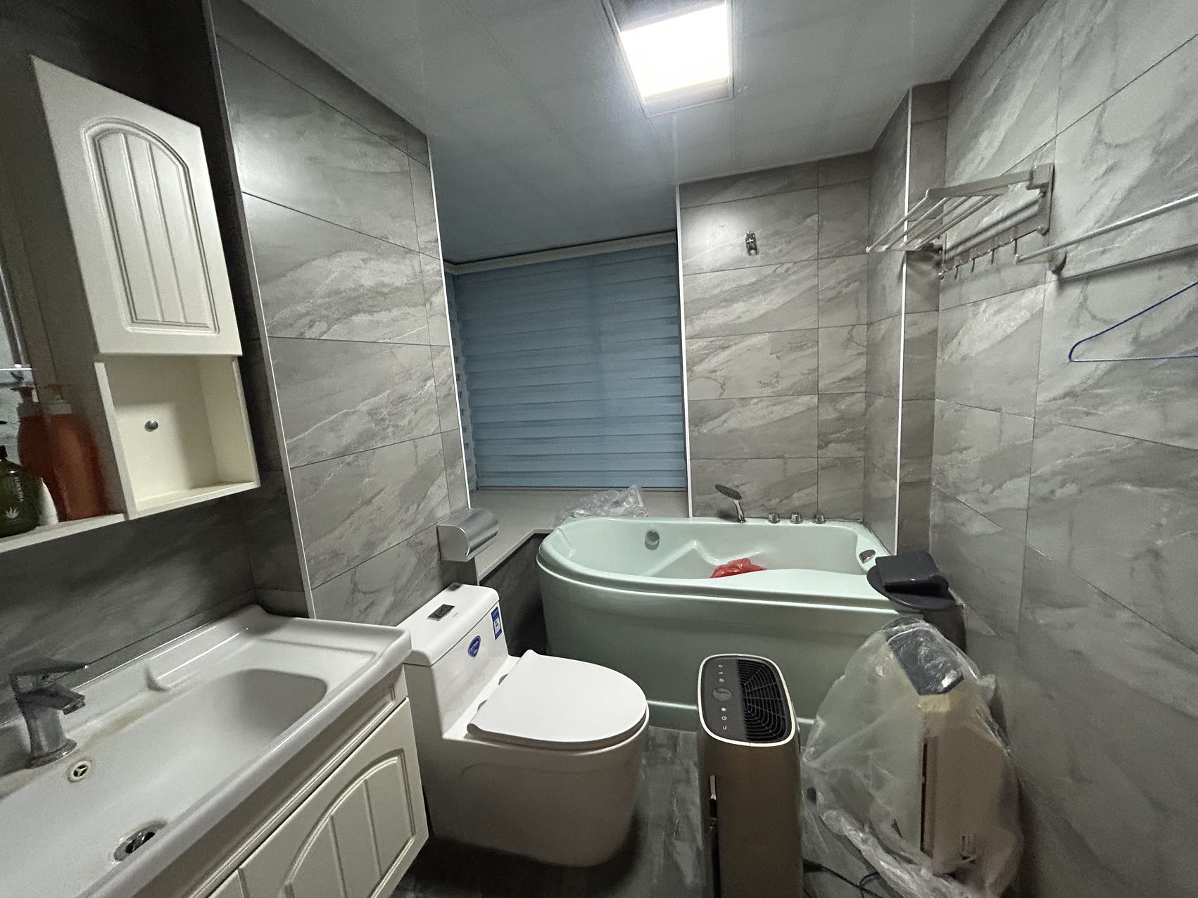 美的城二期 3室2厅2卫 69.8万 美的城二期 3室2厅2卫 69.8万室内图